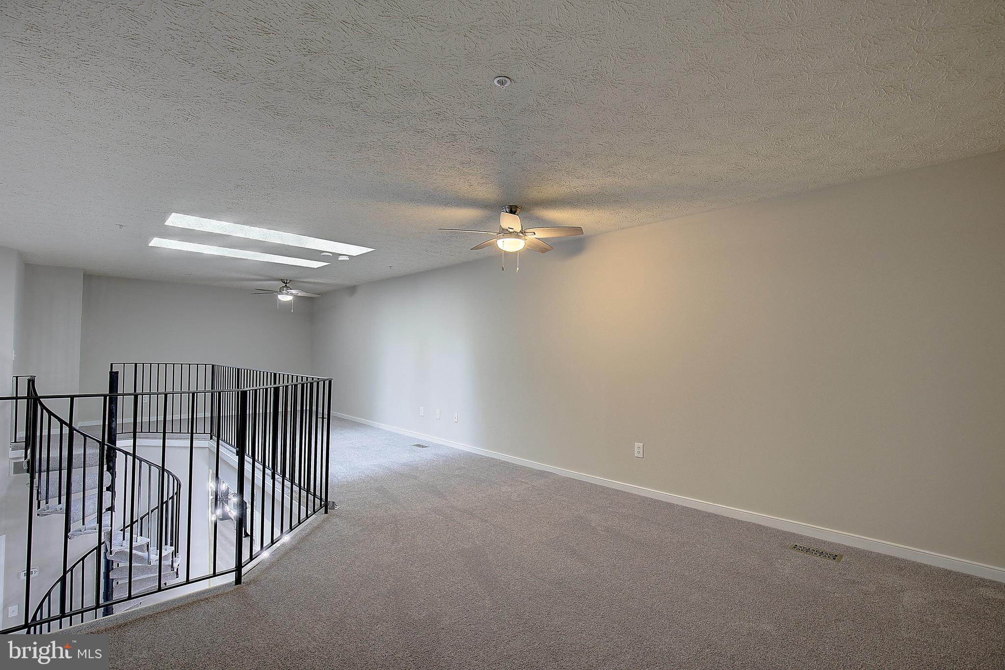 RIVERGATE - Residential