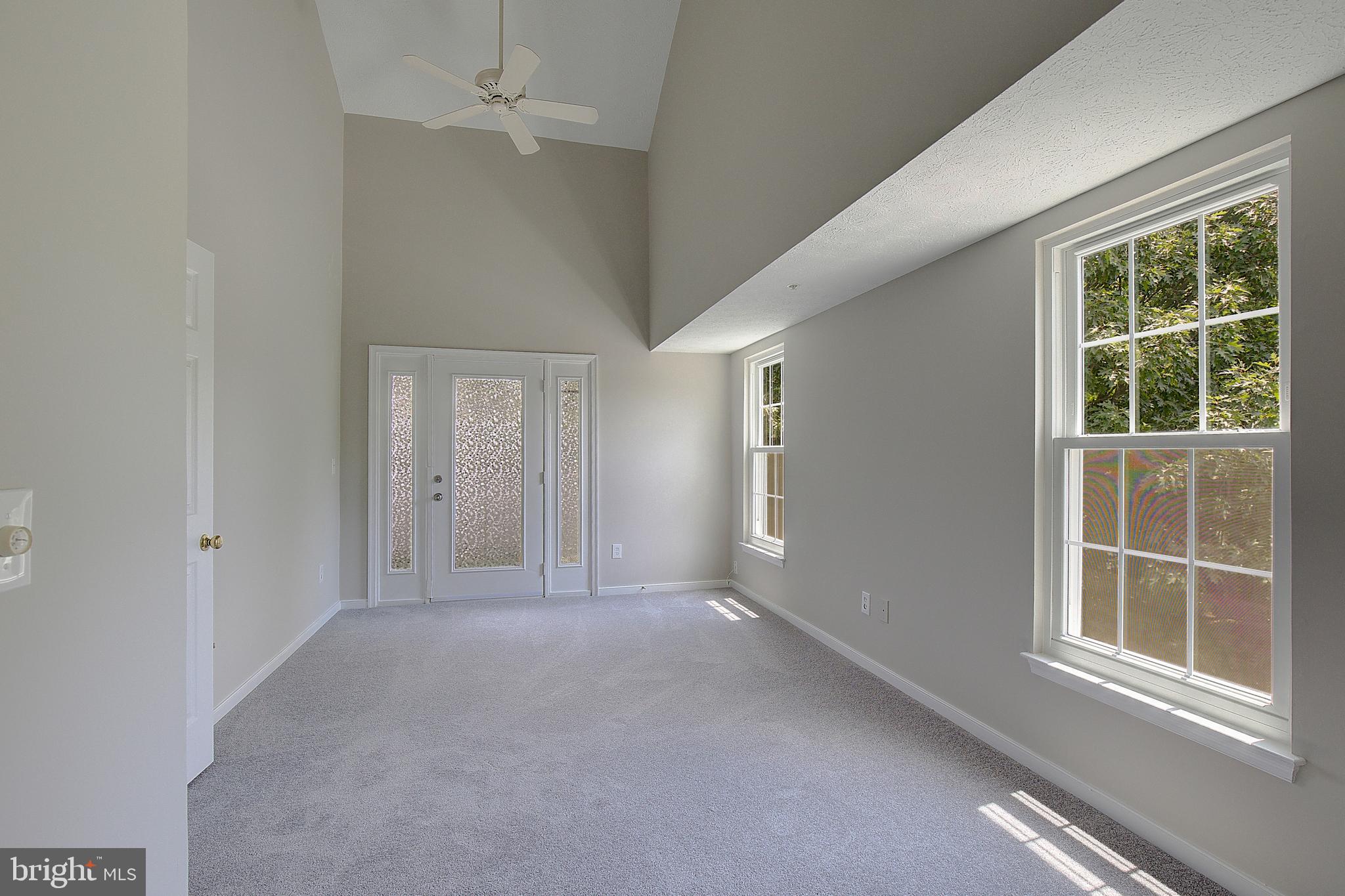 RIVERGATE - Residential