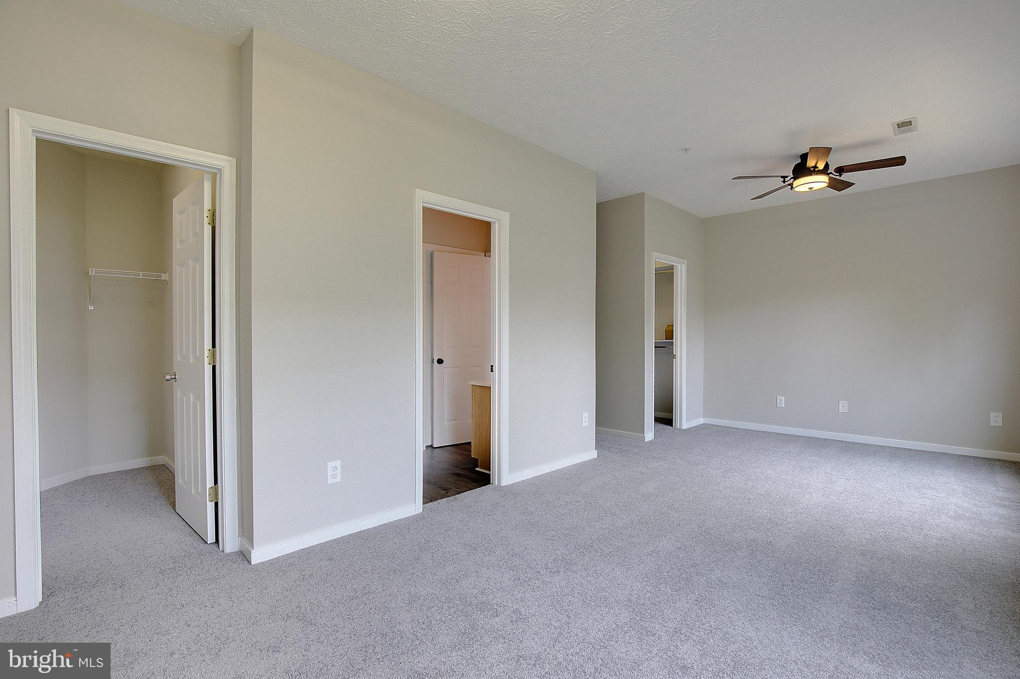 RIVERGATE - Residential