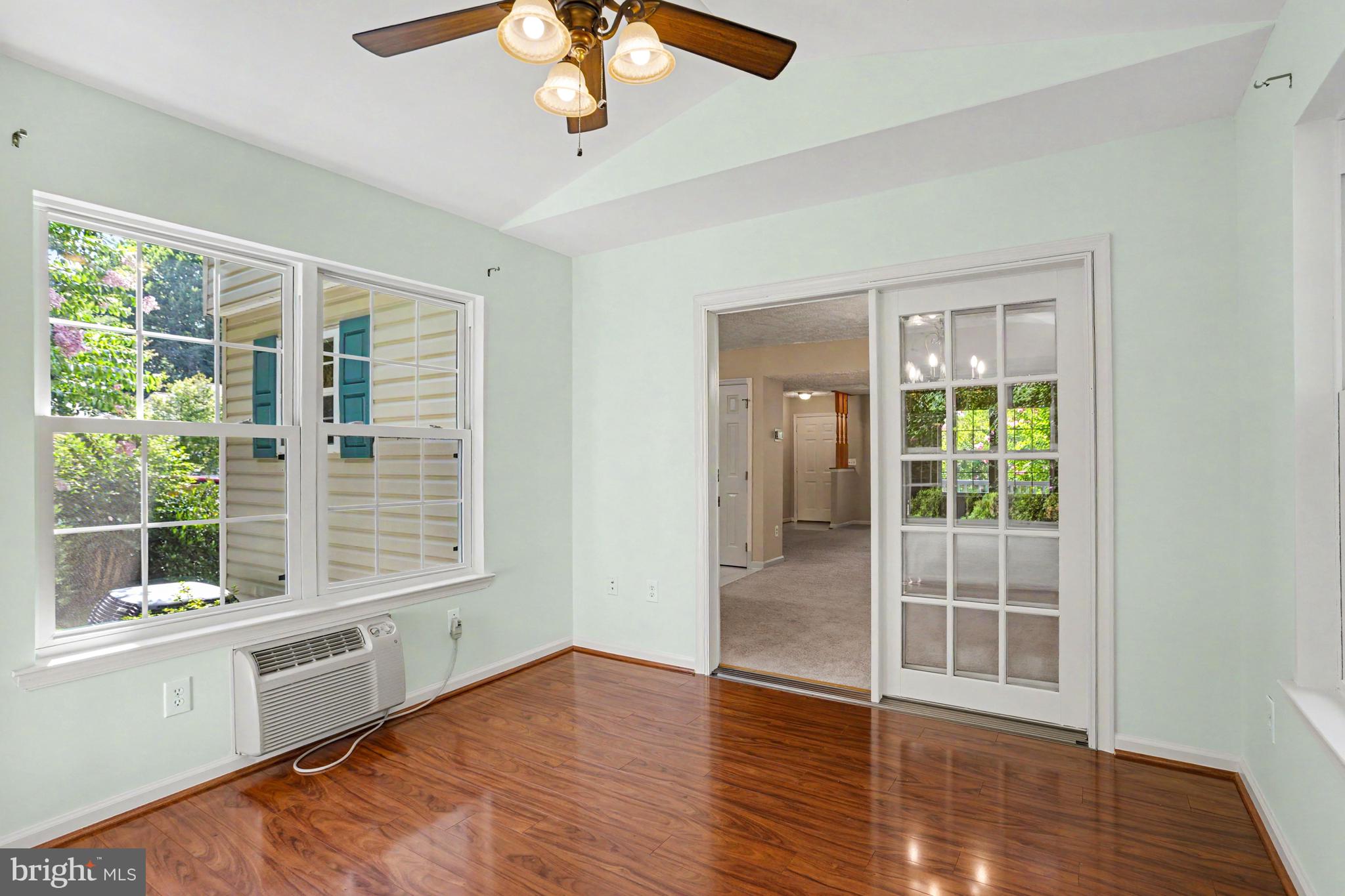 BARCROFT - Residential