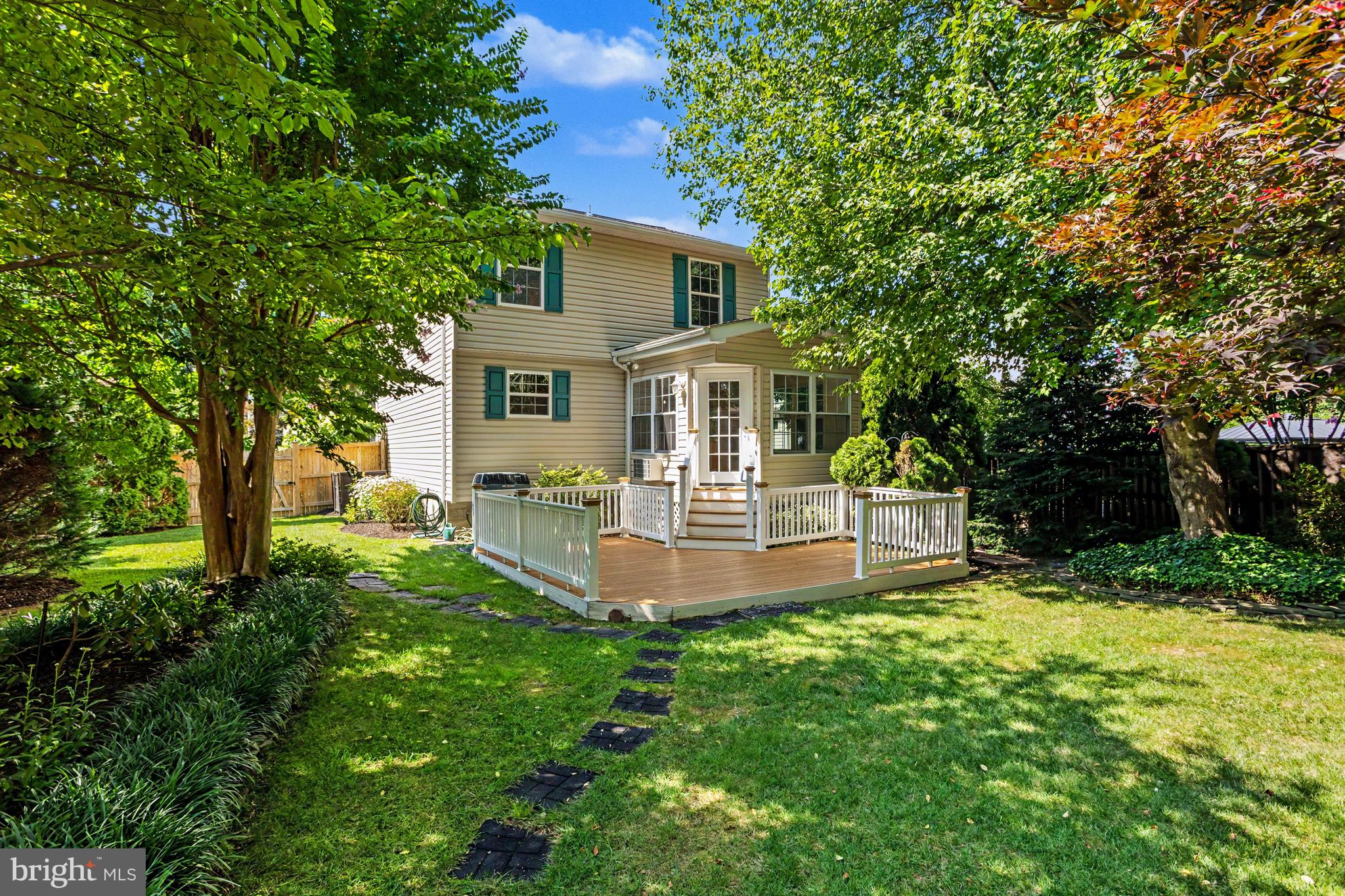 BARCROFT - Residential