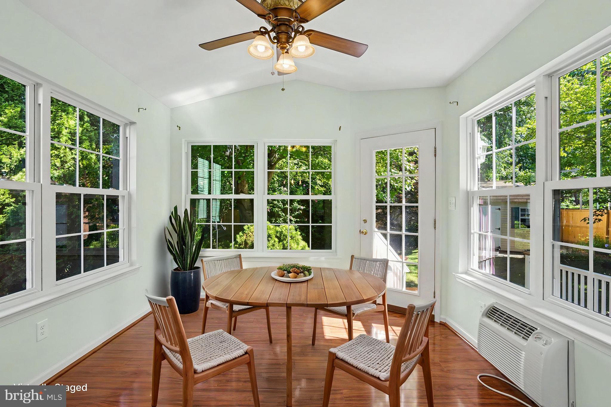 BARCROFT - Residential