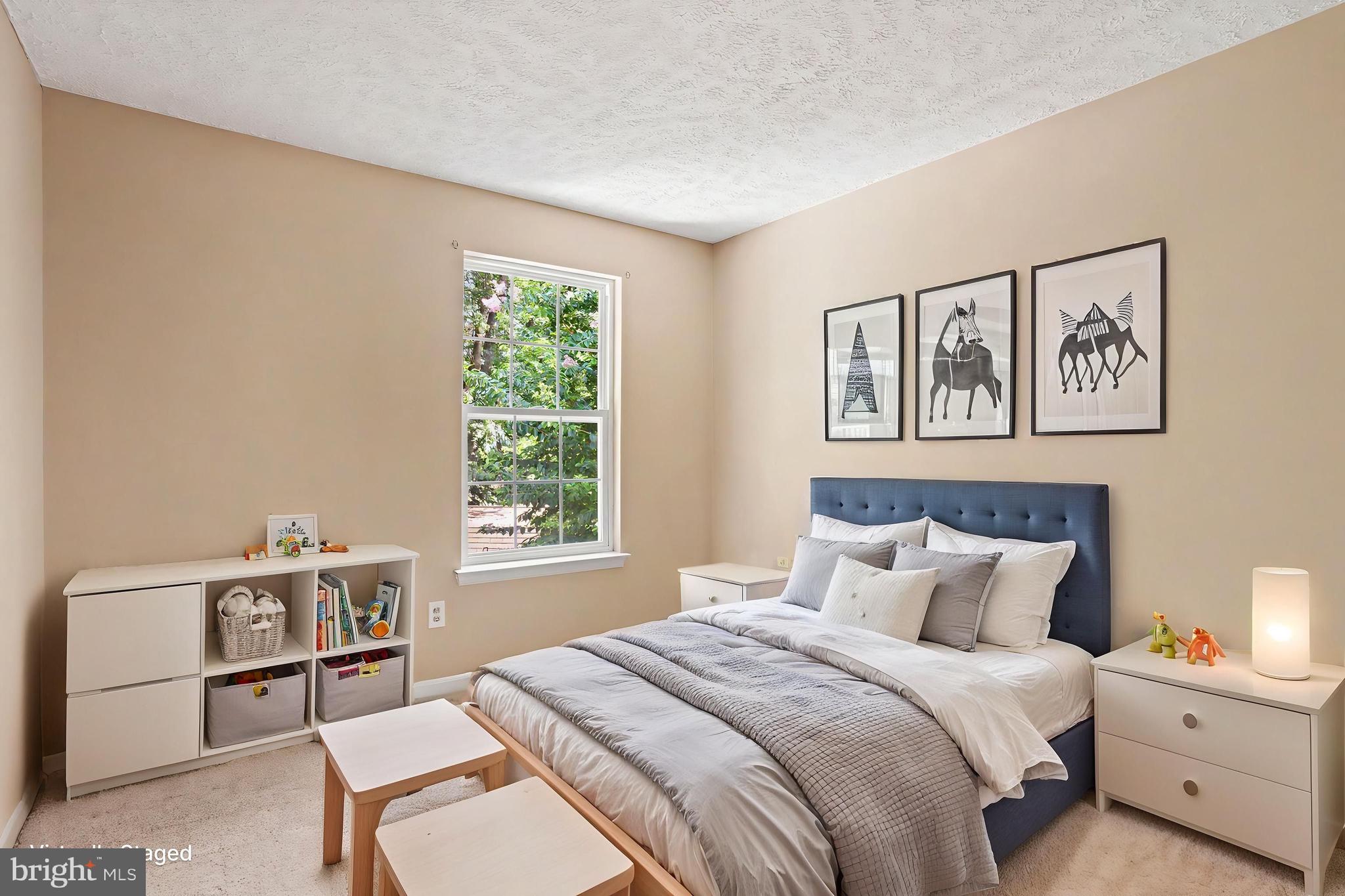 BARCROFT - Residential