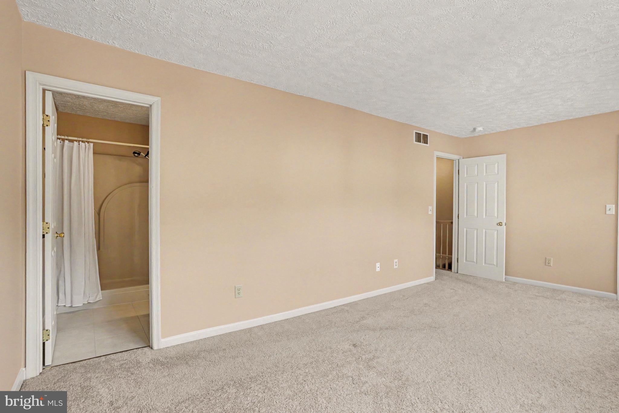 BARCROFT - Residential