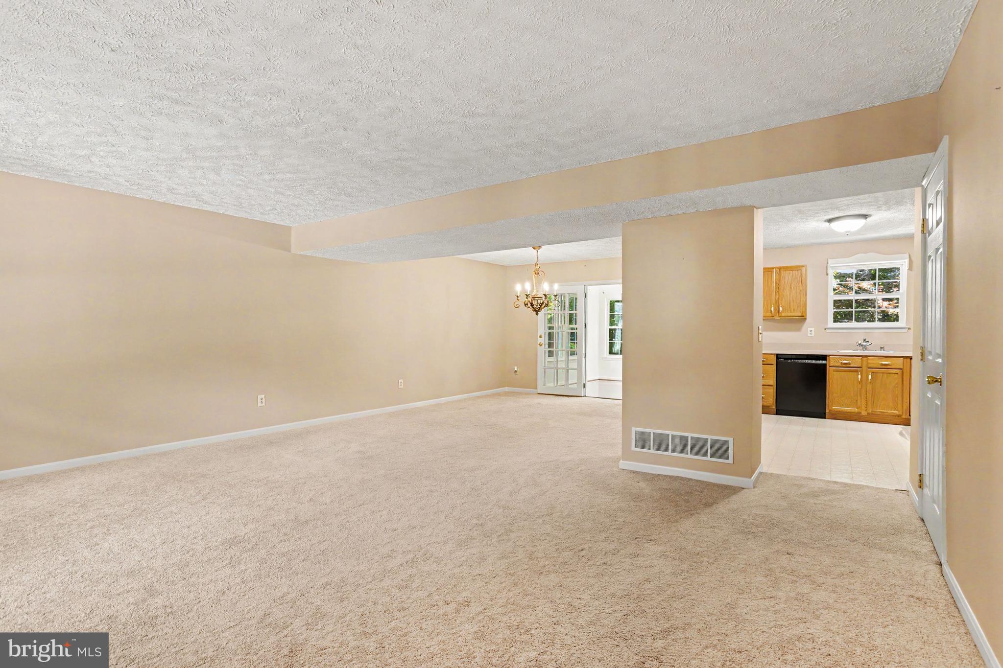 BARCROFT - Residential