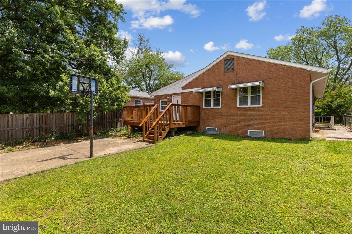 HILLWOOD - Residential