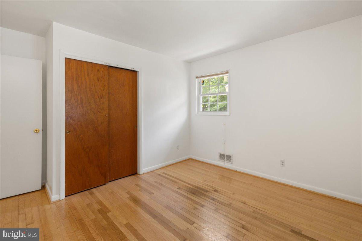 HILLWOOD - Residential