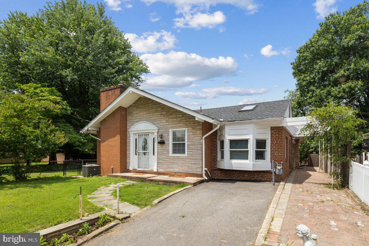 HILLWOOD - Residential