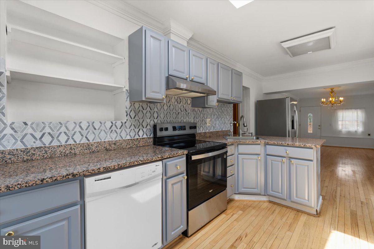 HILLWOOD - Residential