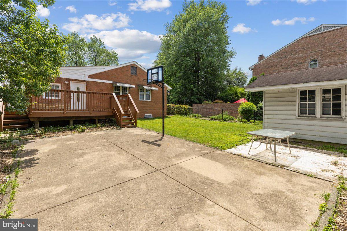 HILLWOOD - Residential