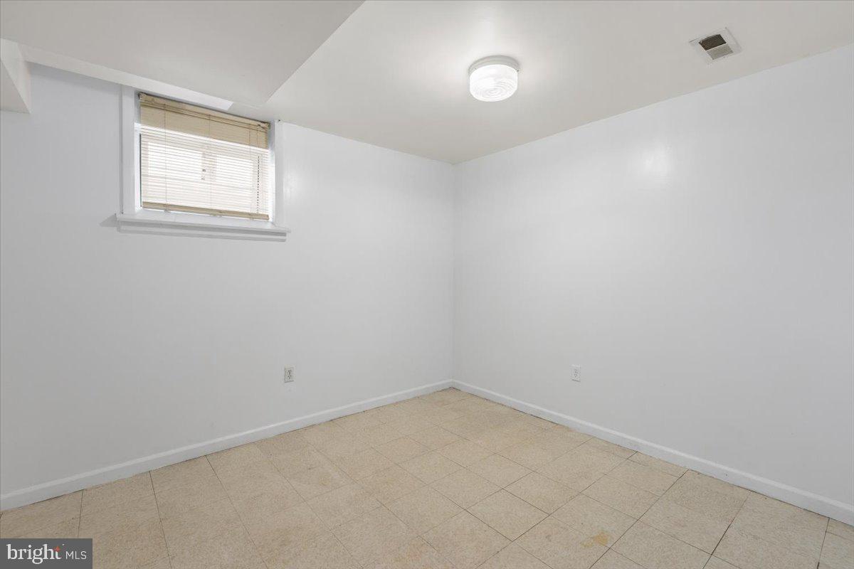 HILLWOOD - Residential