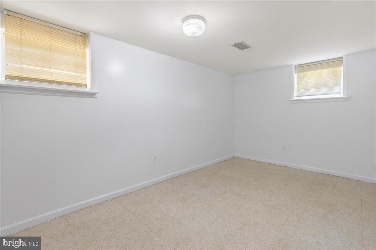 HILLWOOD - Residential