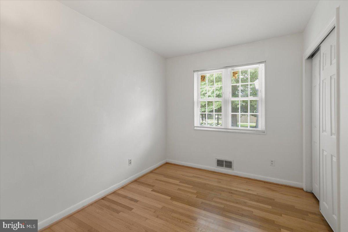 HILLWOOD - Residential