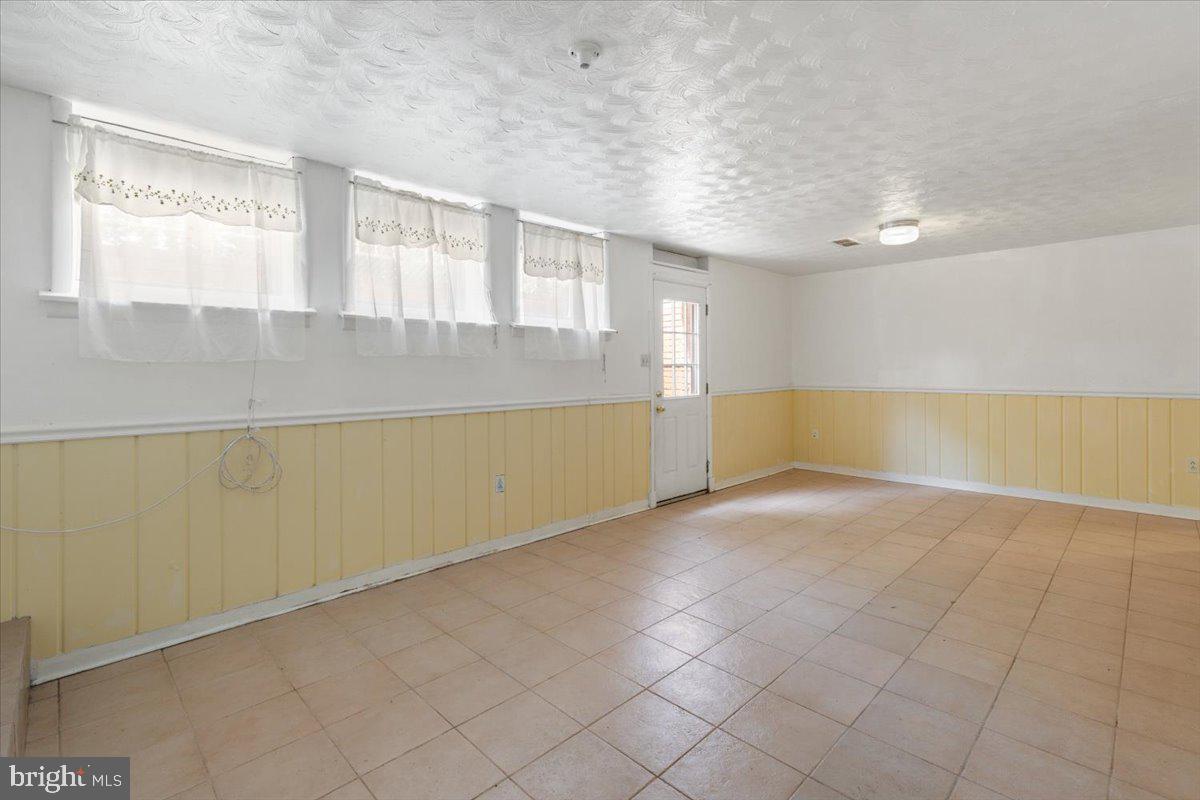 HILLWOOD - Residential
