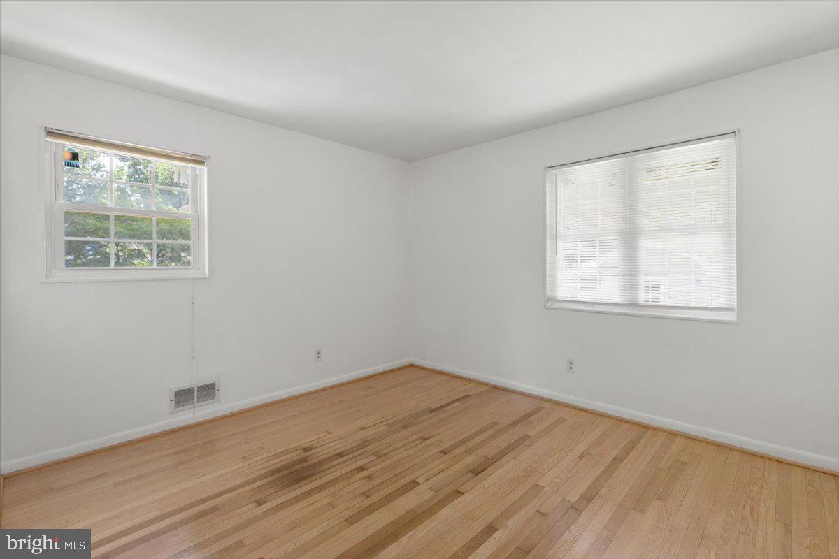 HILLWOOD - Residential