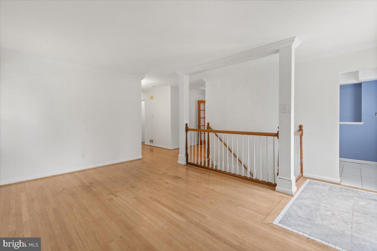 HILLWOOD - Residential
