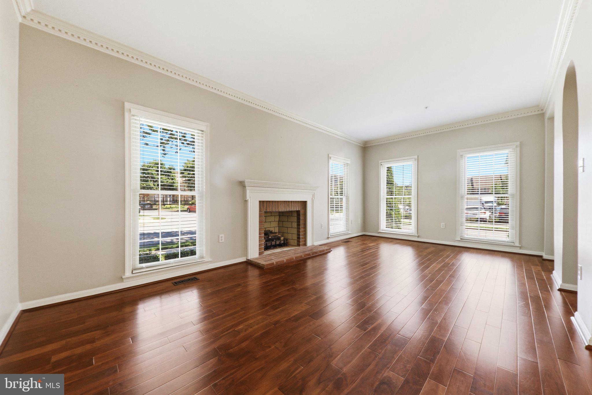 WORMANS MILL - Residential