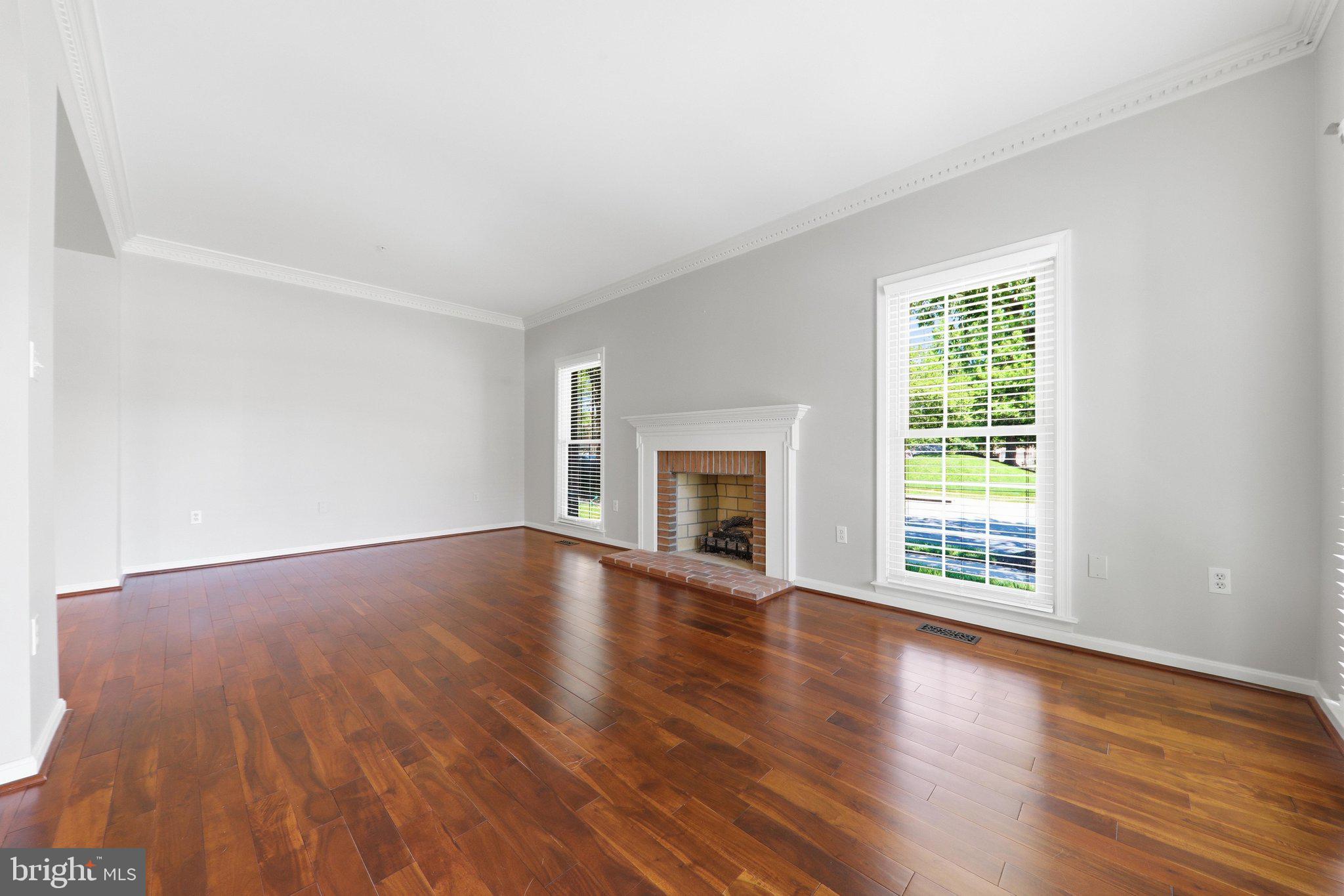 WORMANS MILL - Residential