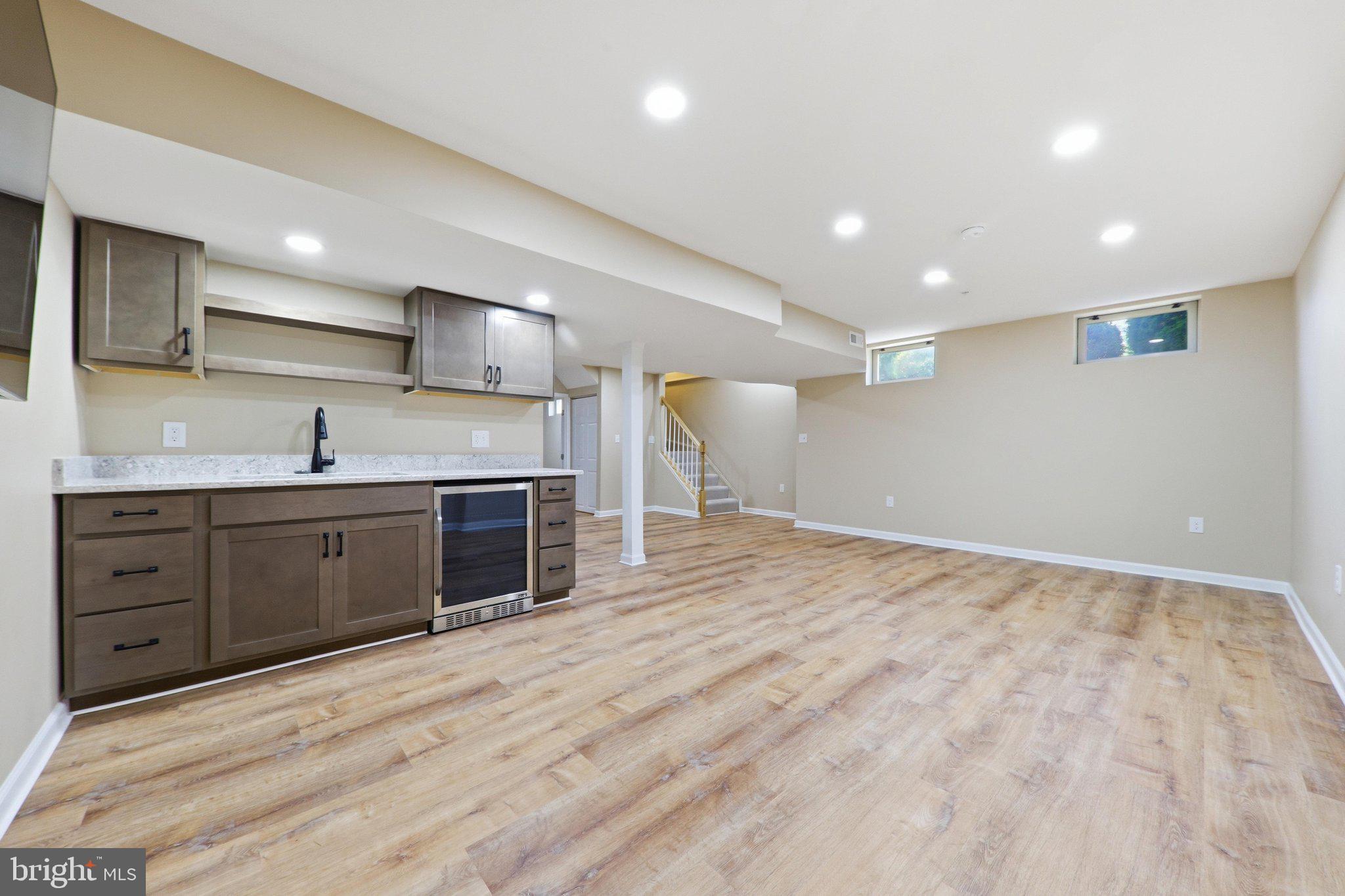 WORMANS MILL - Residential