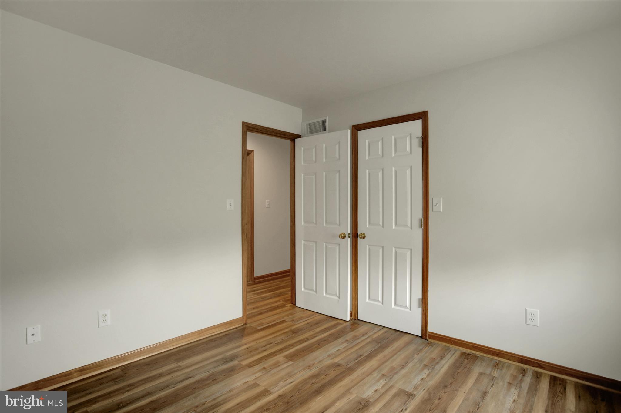 SHADOW CREEK - Residential