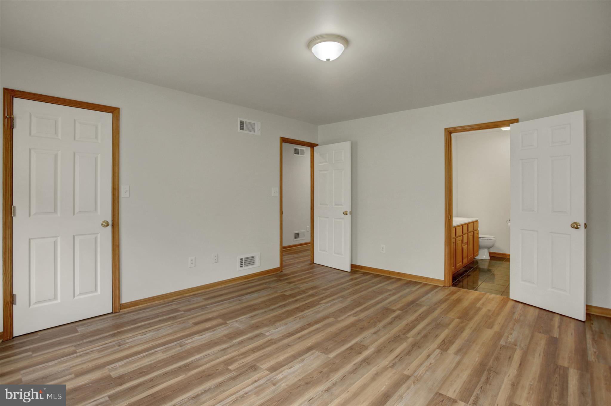 SHADOW CREEK - Residential