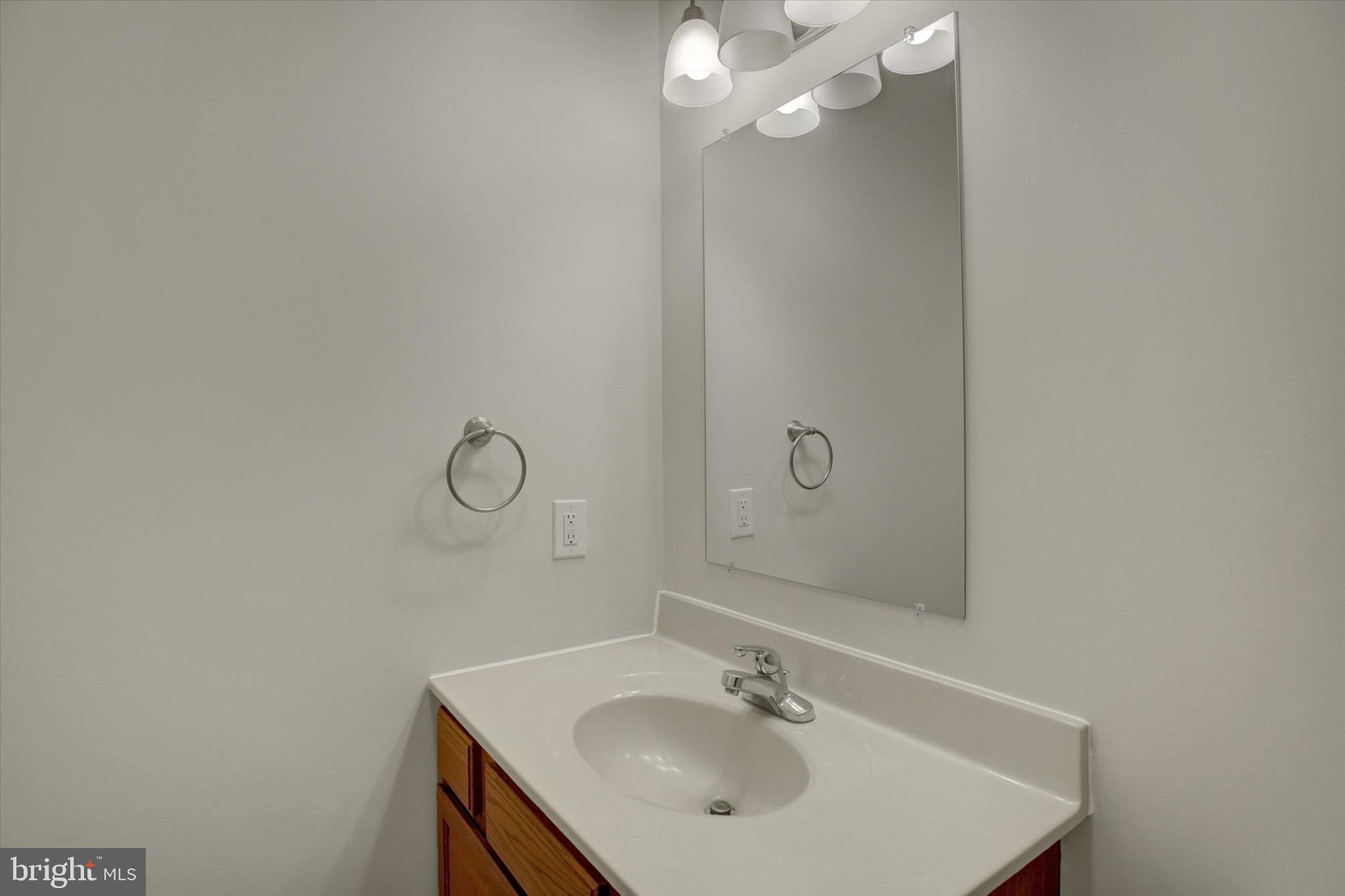 SHADOW CREEK - Residential