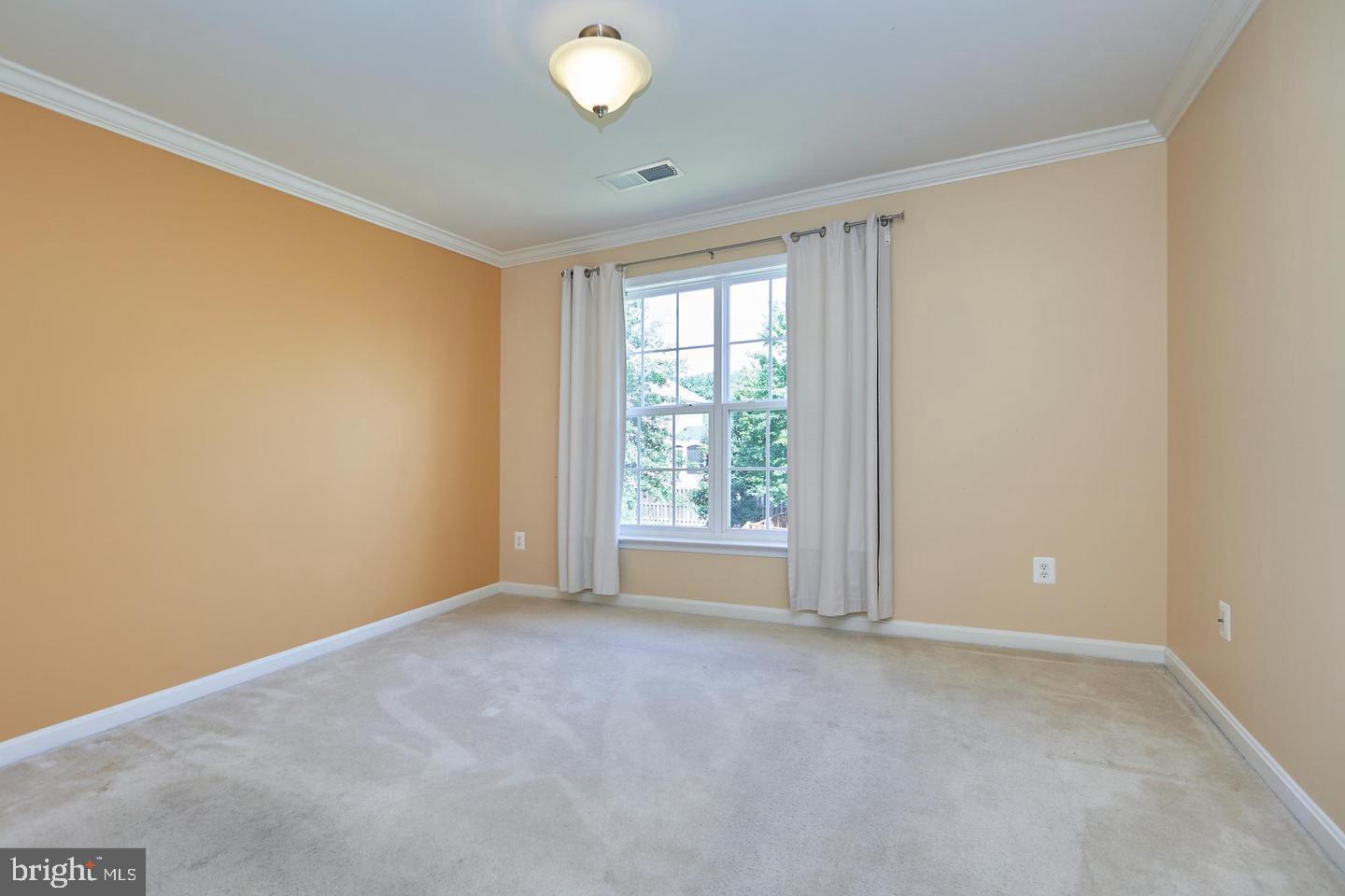 HOPEWELLS LANDING - Residential Lease