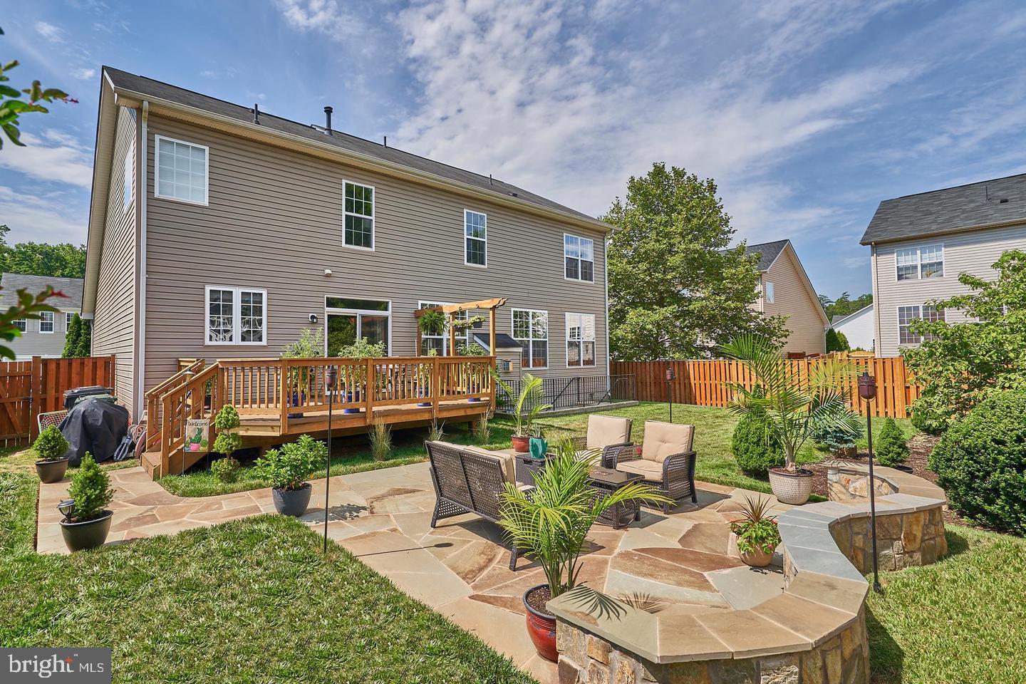 HOPEWELLS LANDING - Residential Lease