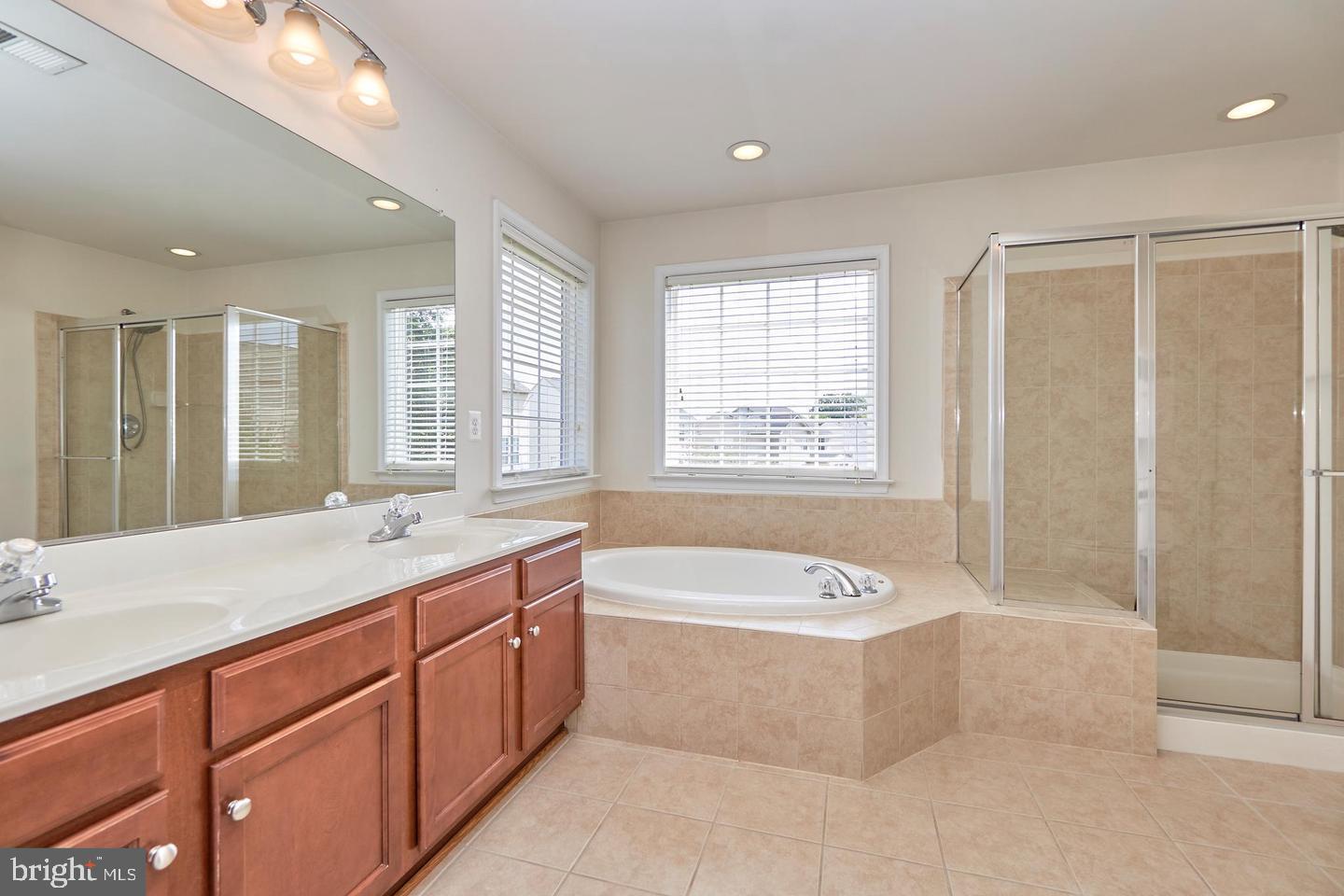 HOPEWELLS LANDING - Residential Lease