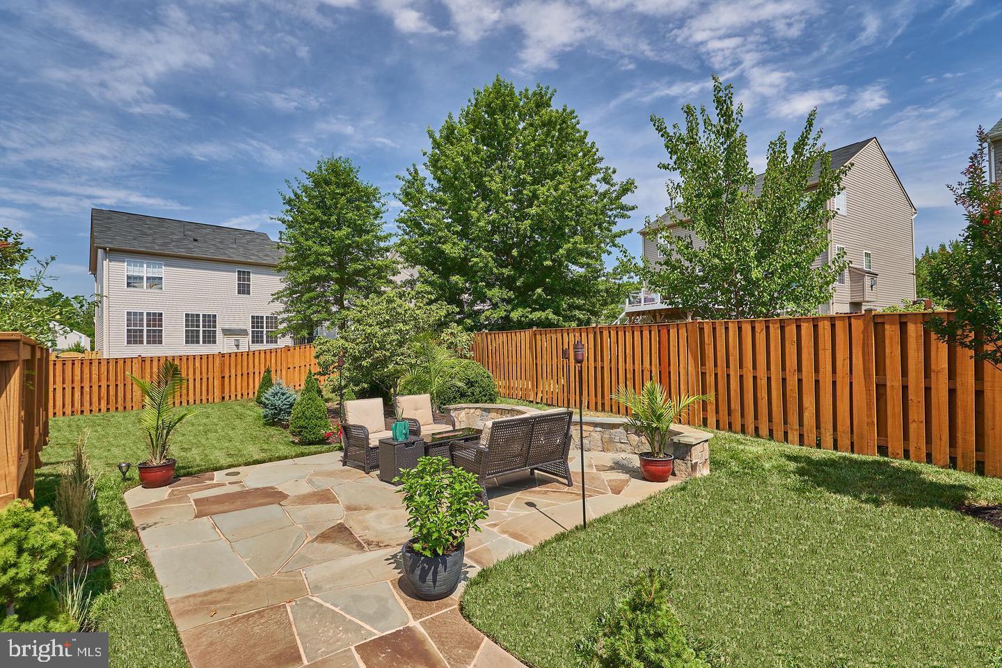 HOPEWELLS LANDING - Residential Lease
