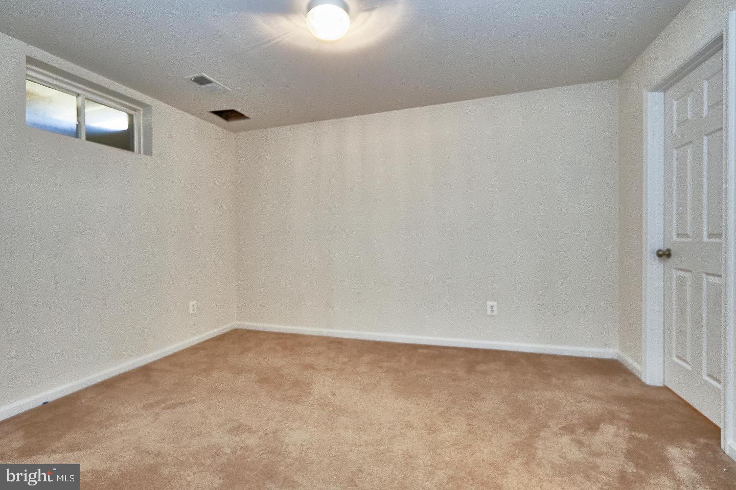 HOPEWELLS LANDING - Residential Lease