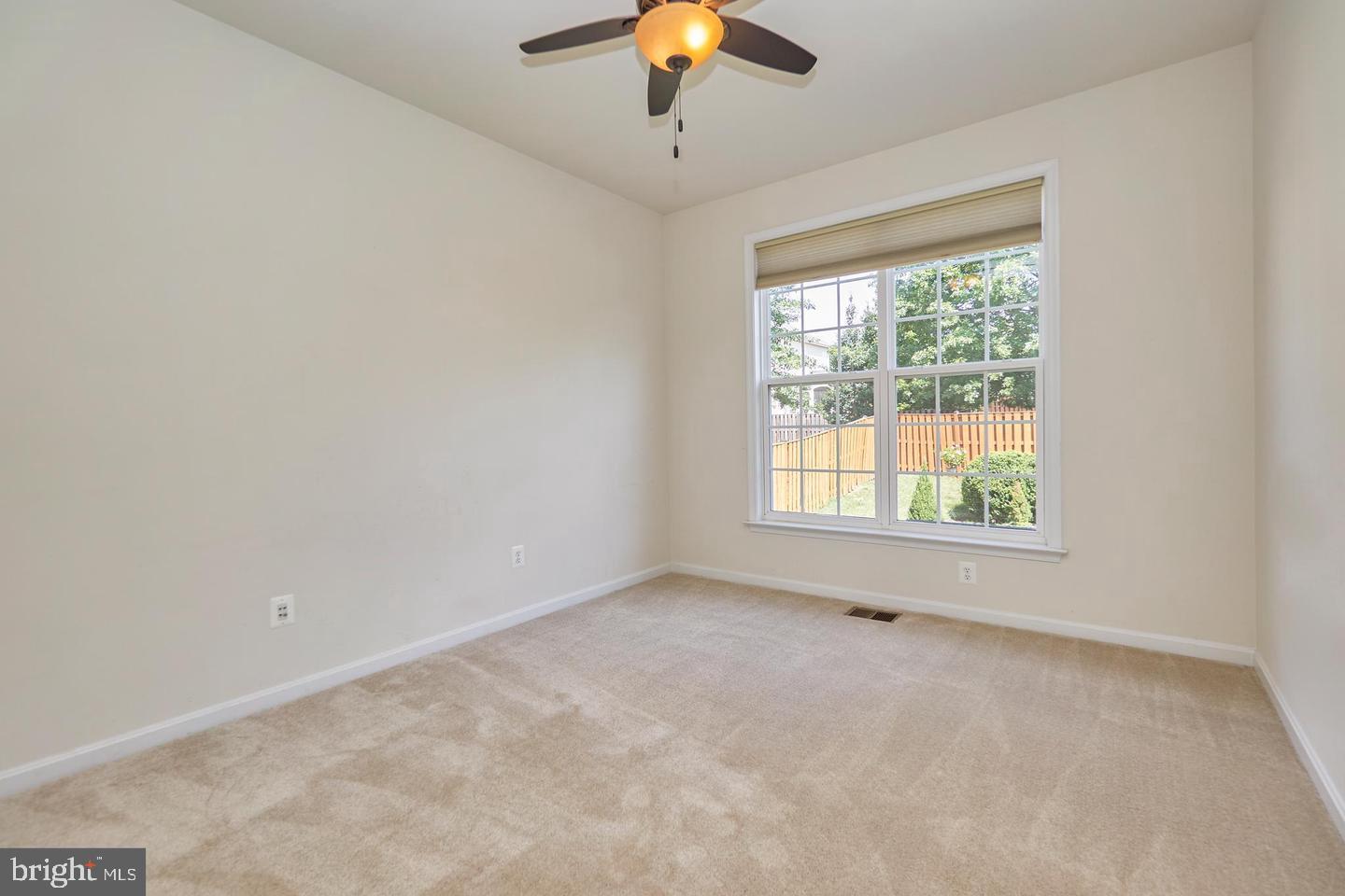 HOPEWELLS LANDING - Residential Lease