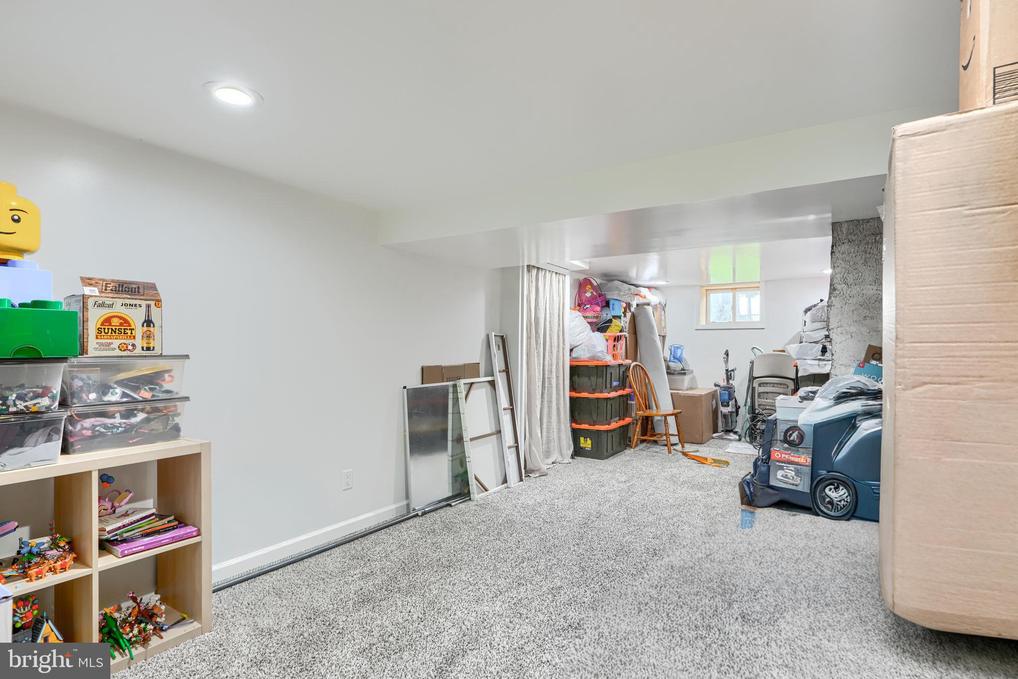ROSEDALE - Residential
