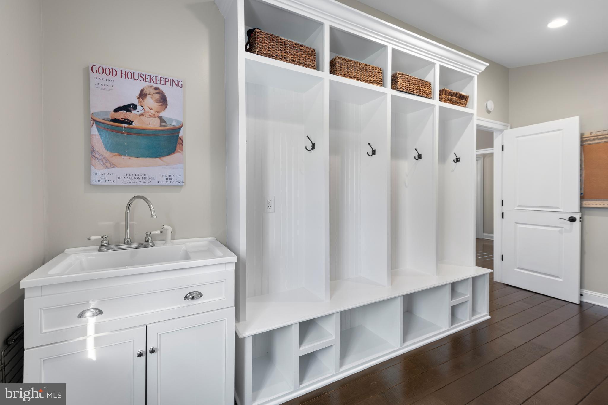 GLEN MILL VILLAGE - Residential
