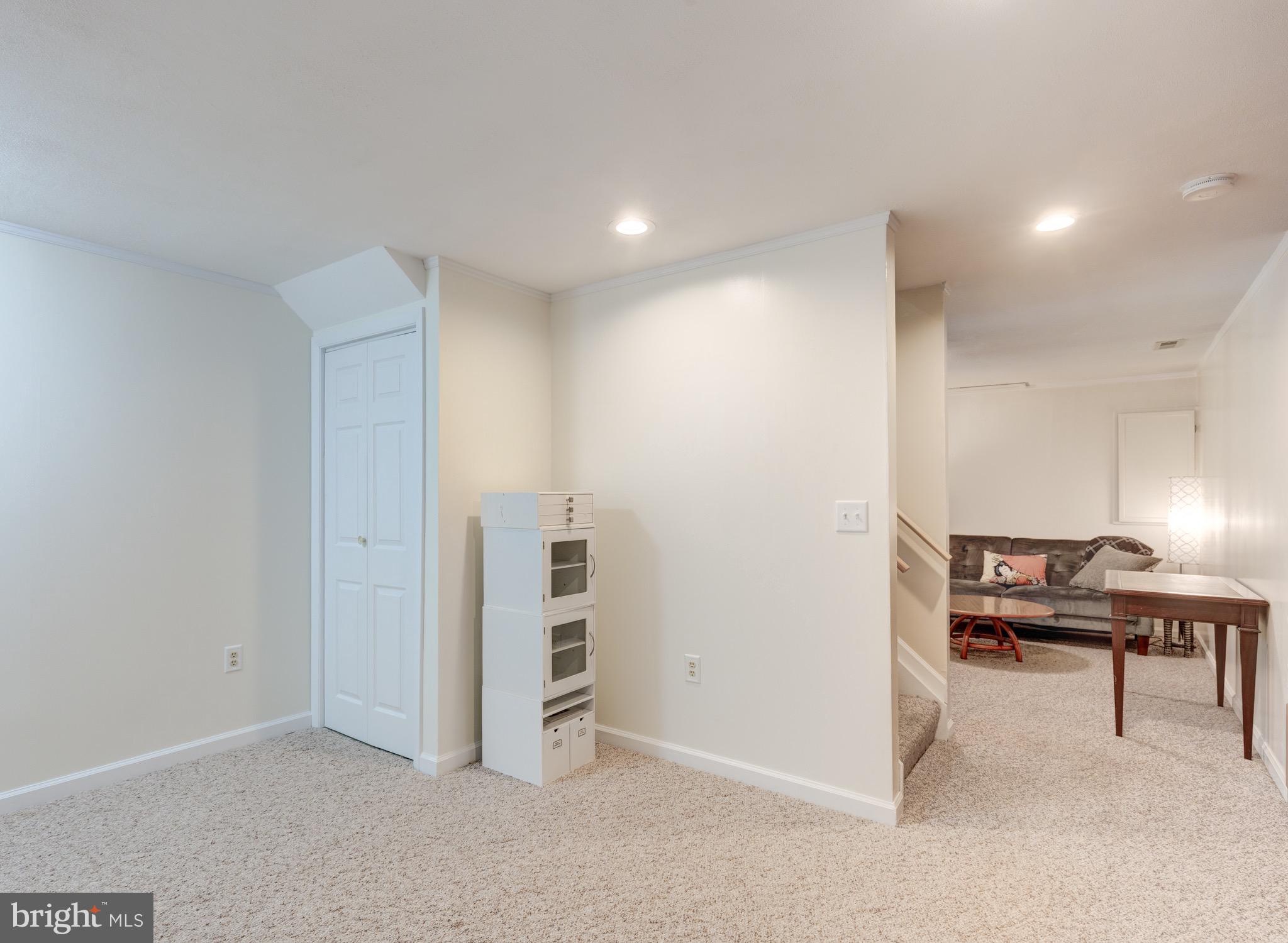 EAGLEVIEW ESTATES - Residential