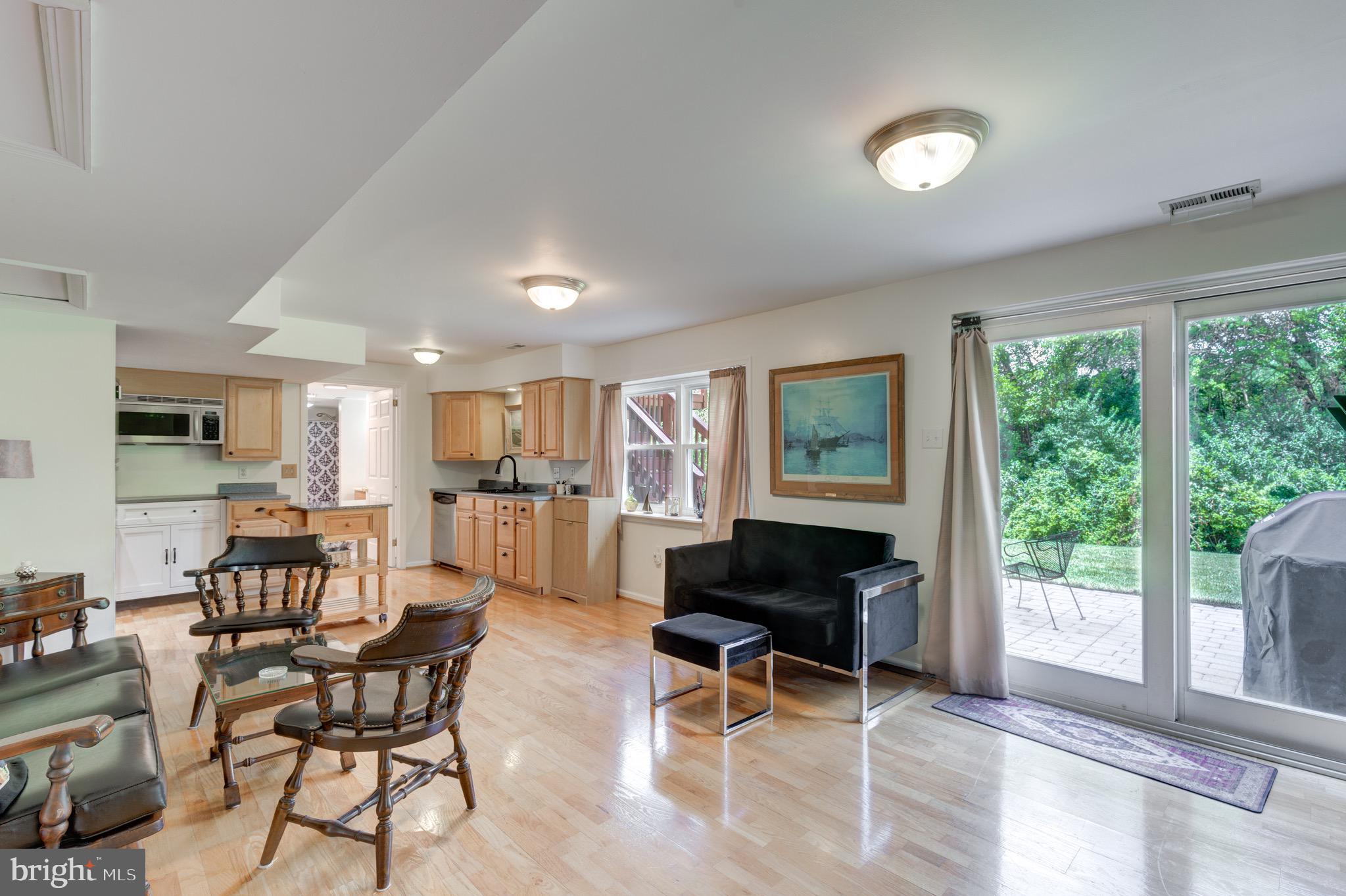 EAGLEVIEW ESTATES - Residential