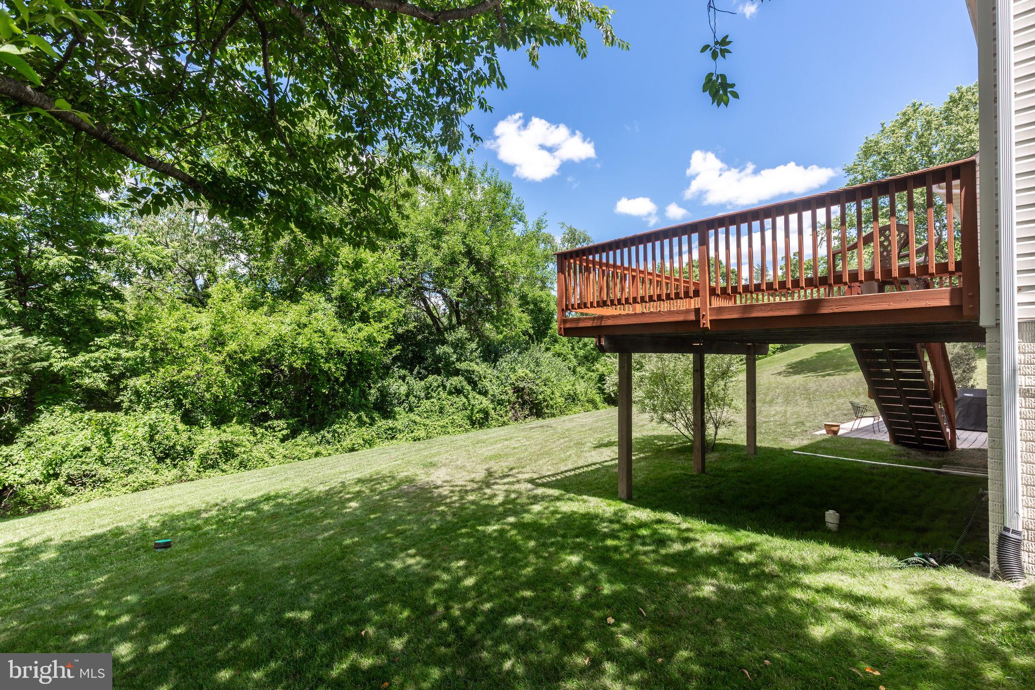 EAGLEVIEW ESTATES - Residential