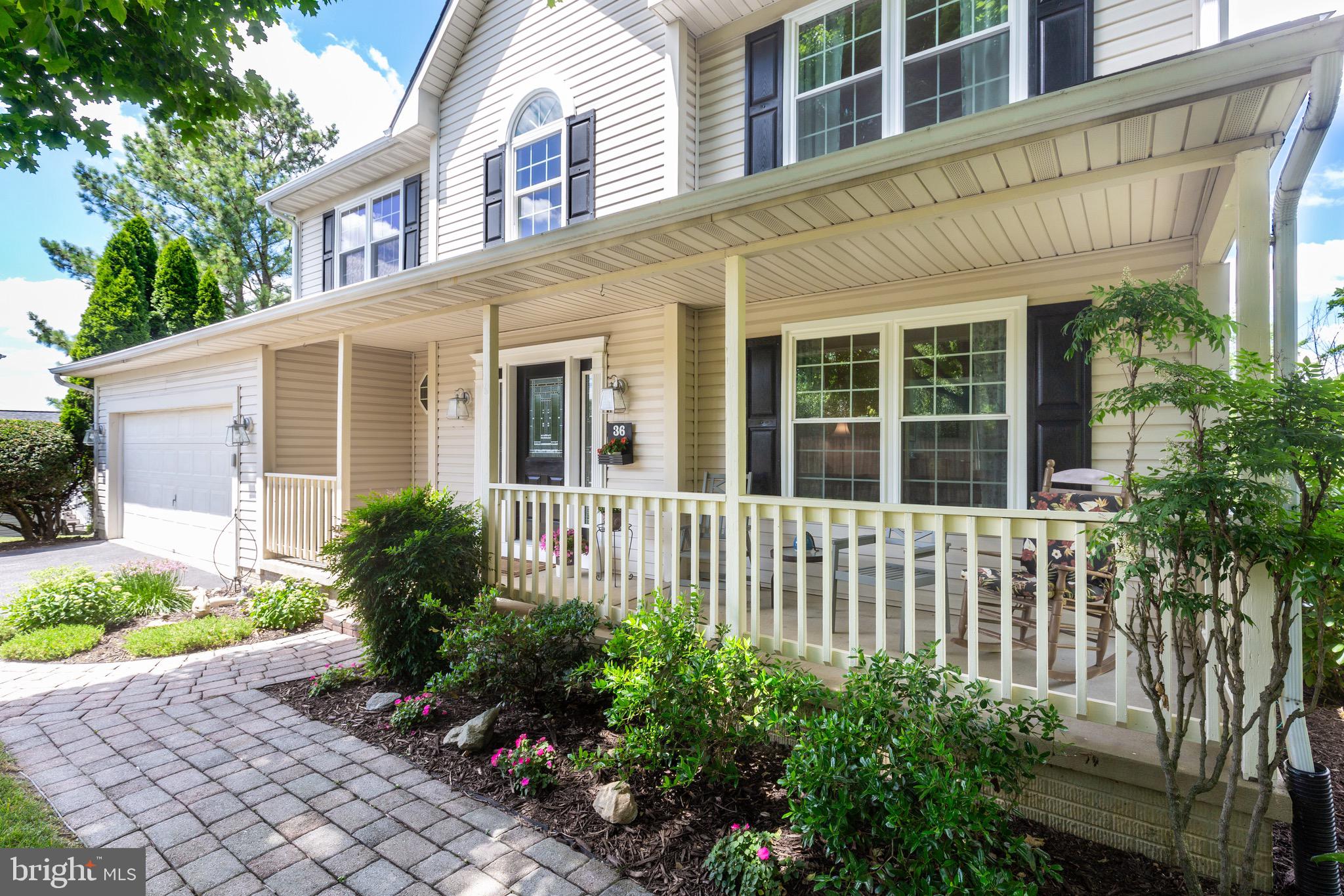 EAGLEVIEW ESTATES - Residential