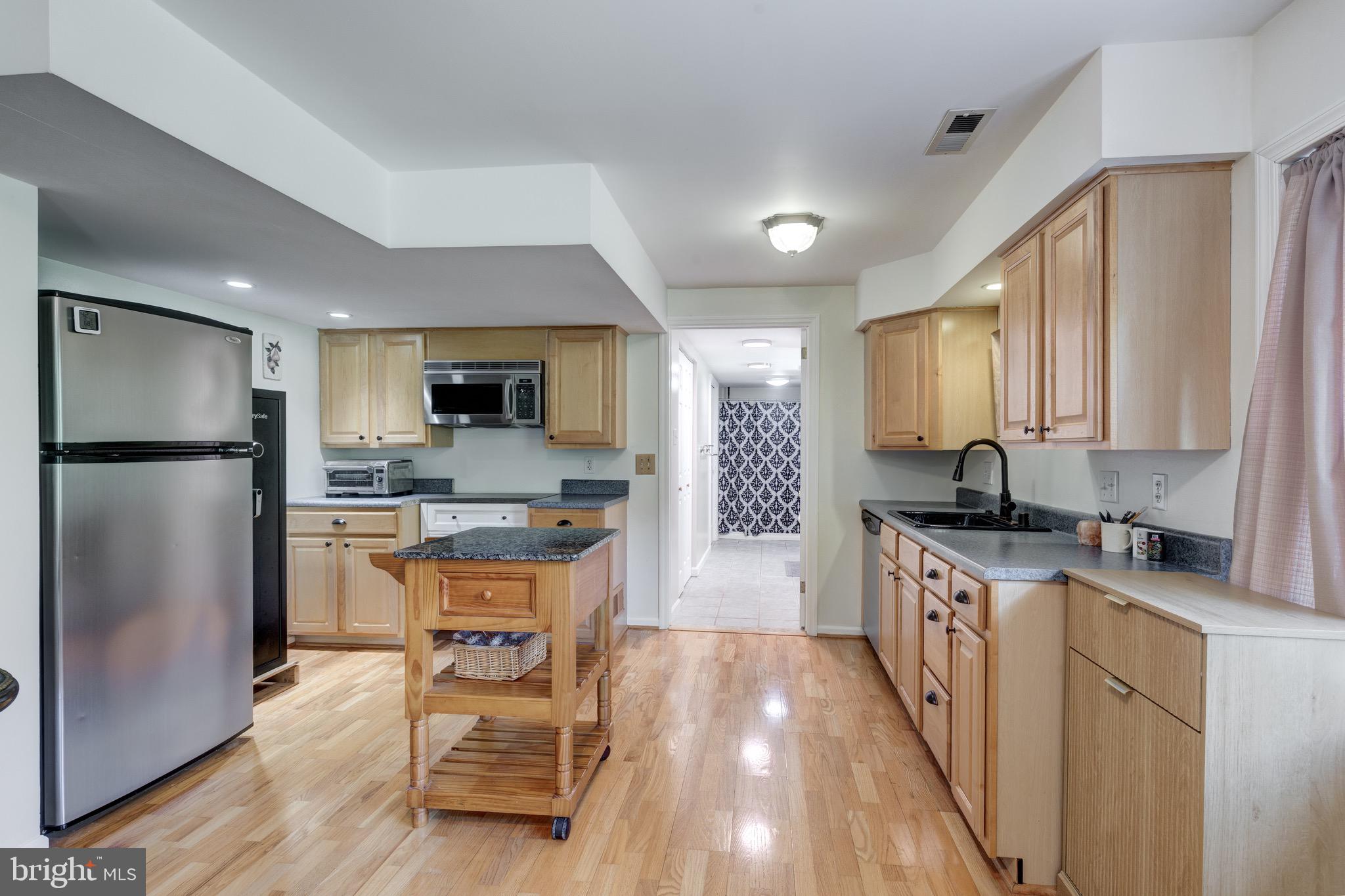 EAGLEVIEW ESTATES - Residential