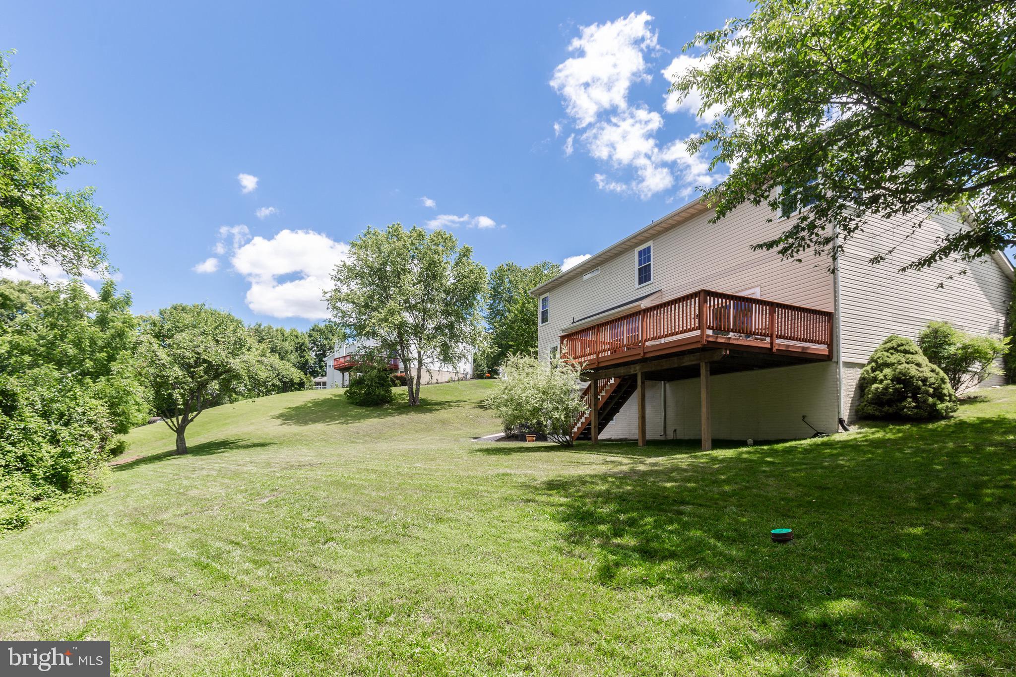 EAGLEVIEW ESTATES - Residential