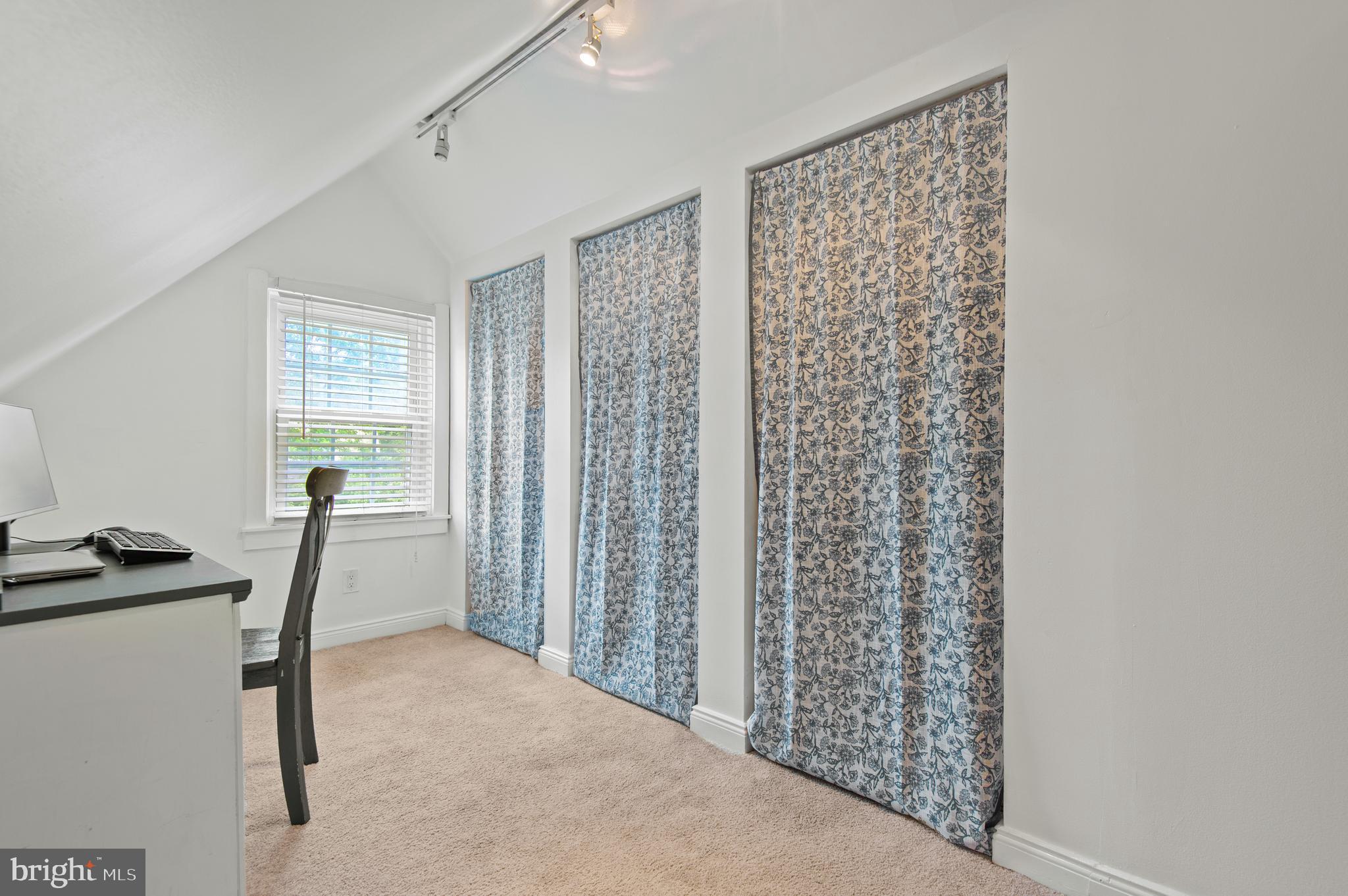 HAMILTON HEIGHTS - Residential