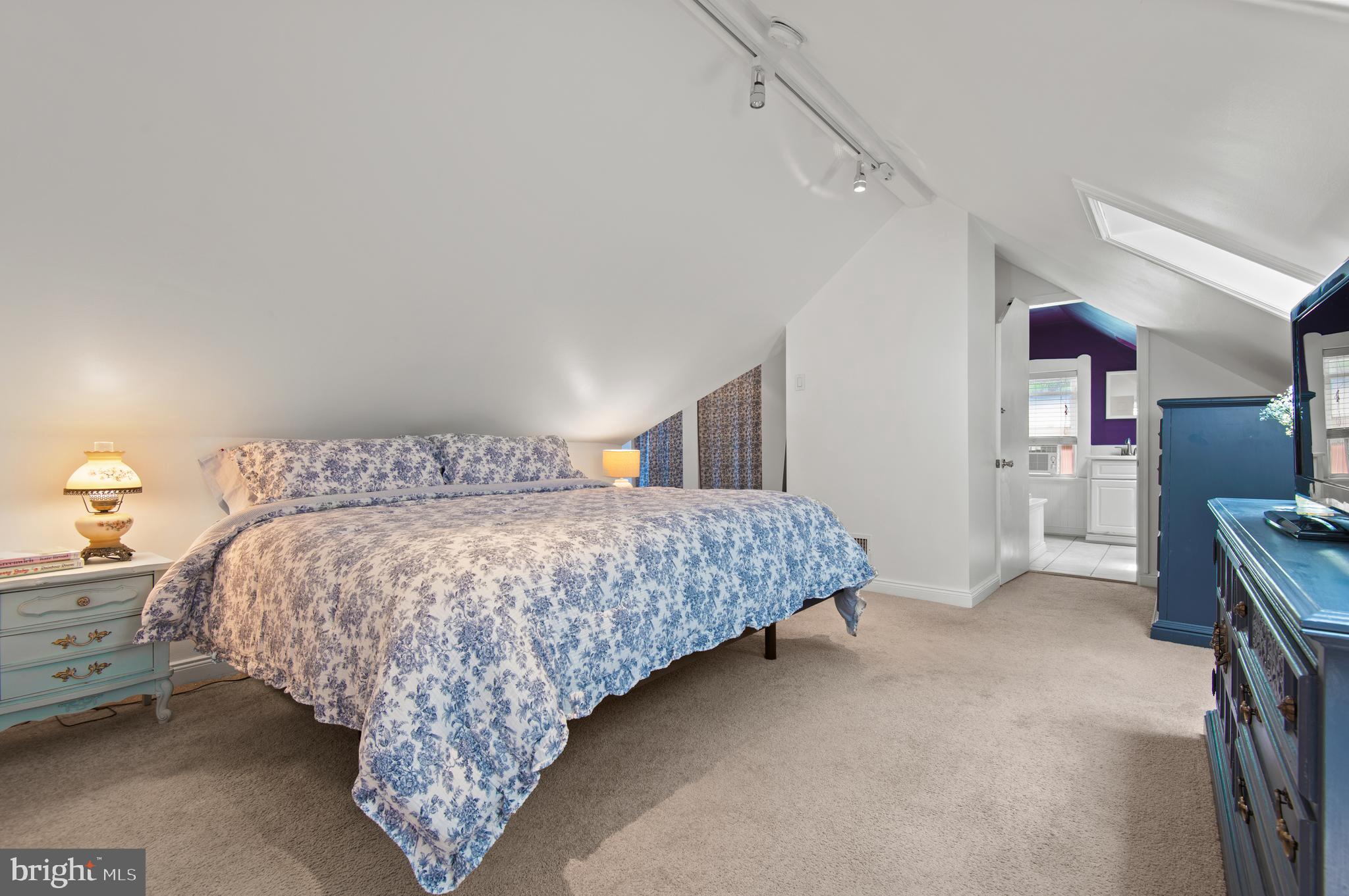 HAMILTON HEIGHTS - Residential
