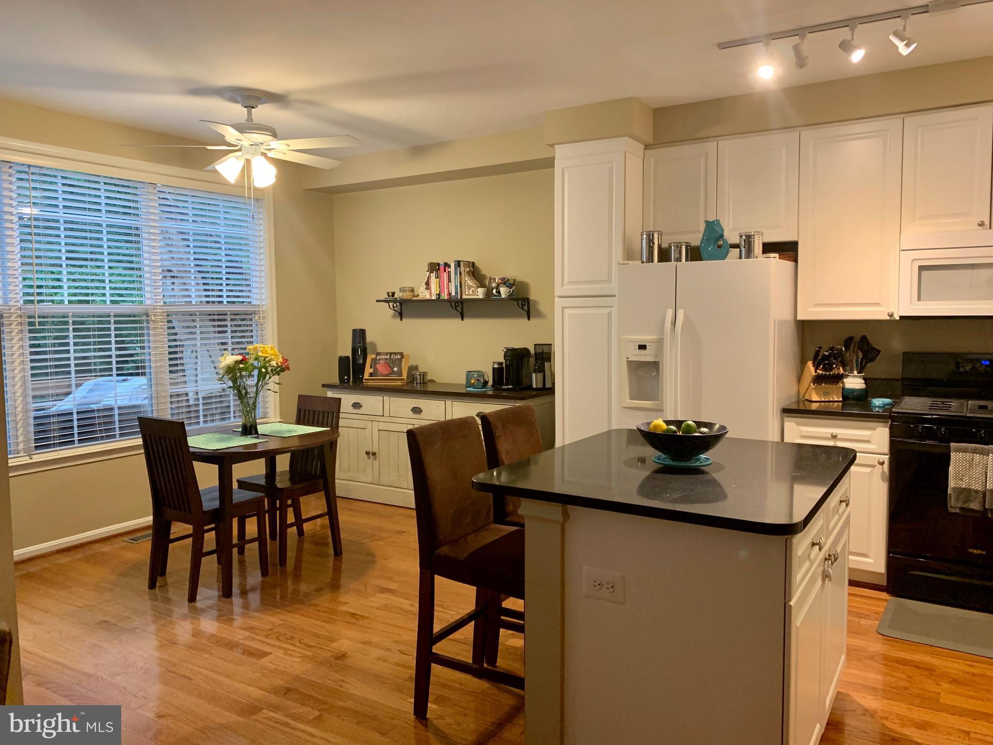 KINGSTOWNE - Residential Lease