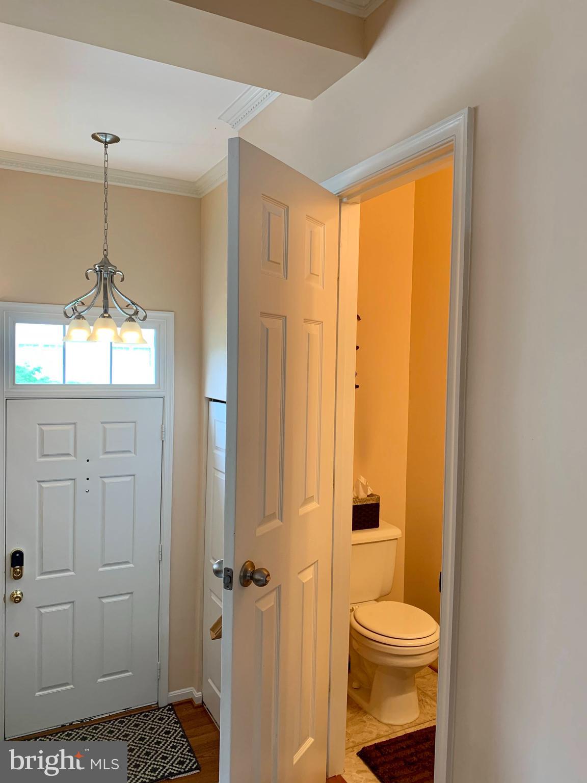 KINGSTOWNE - Residential Lease