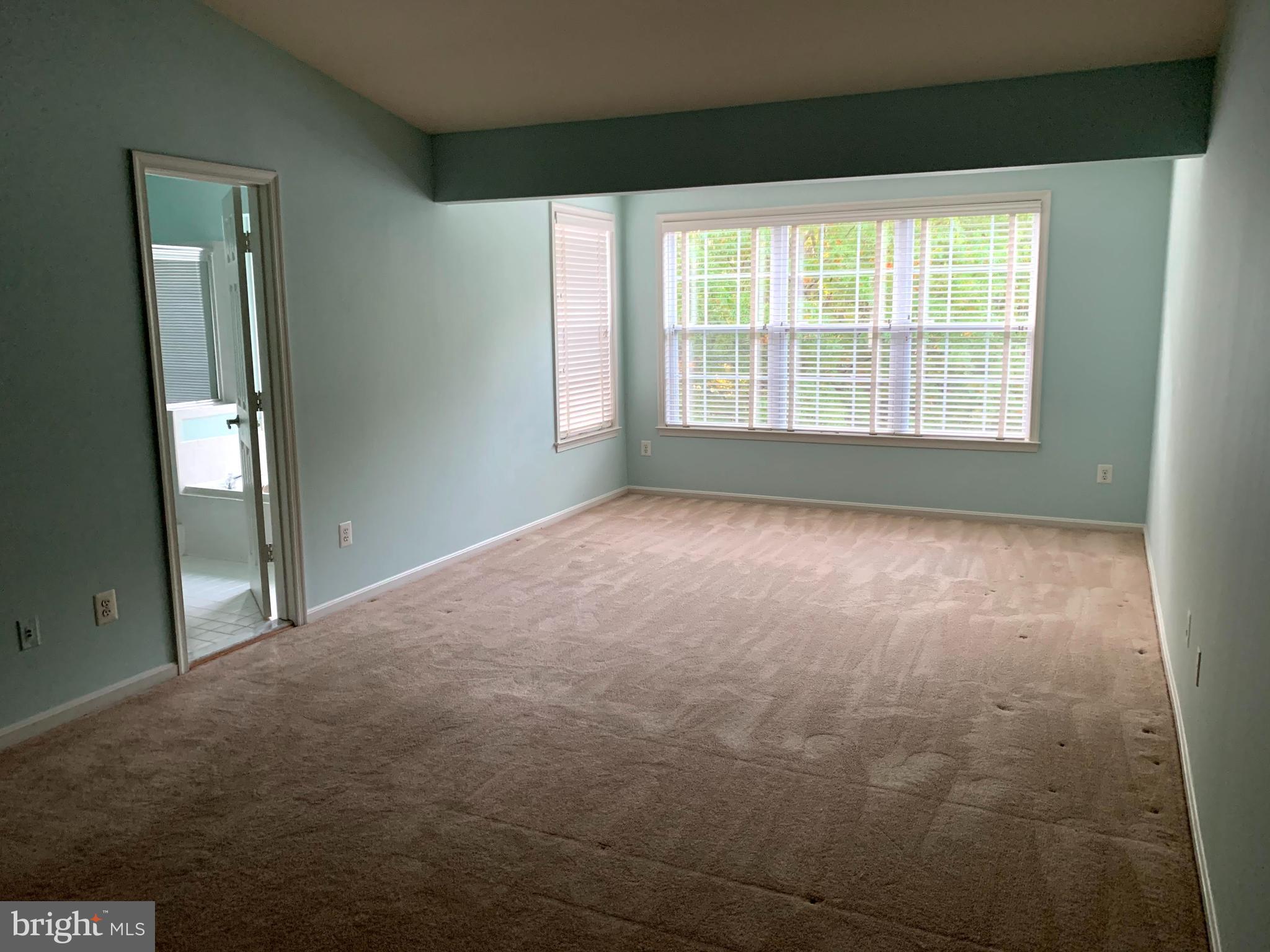 KINGSTOWNE - Residential Lease