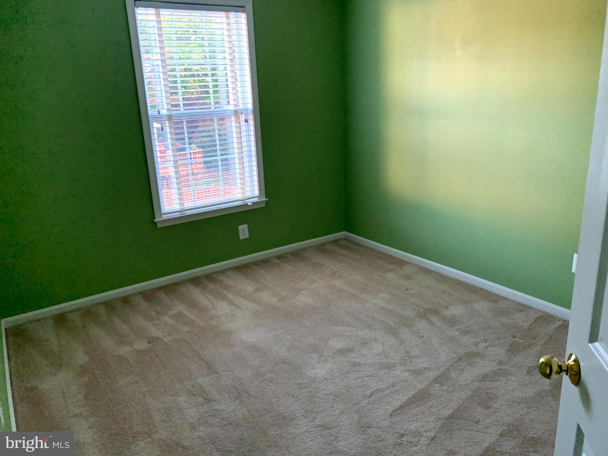 KINGSTOWNE - Residential Lease