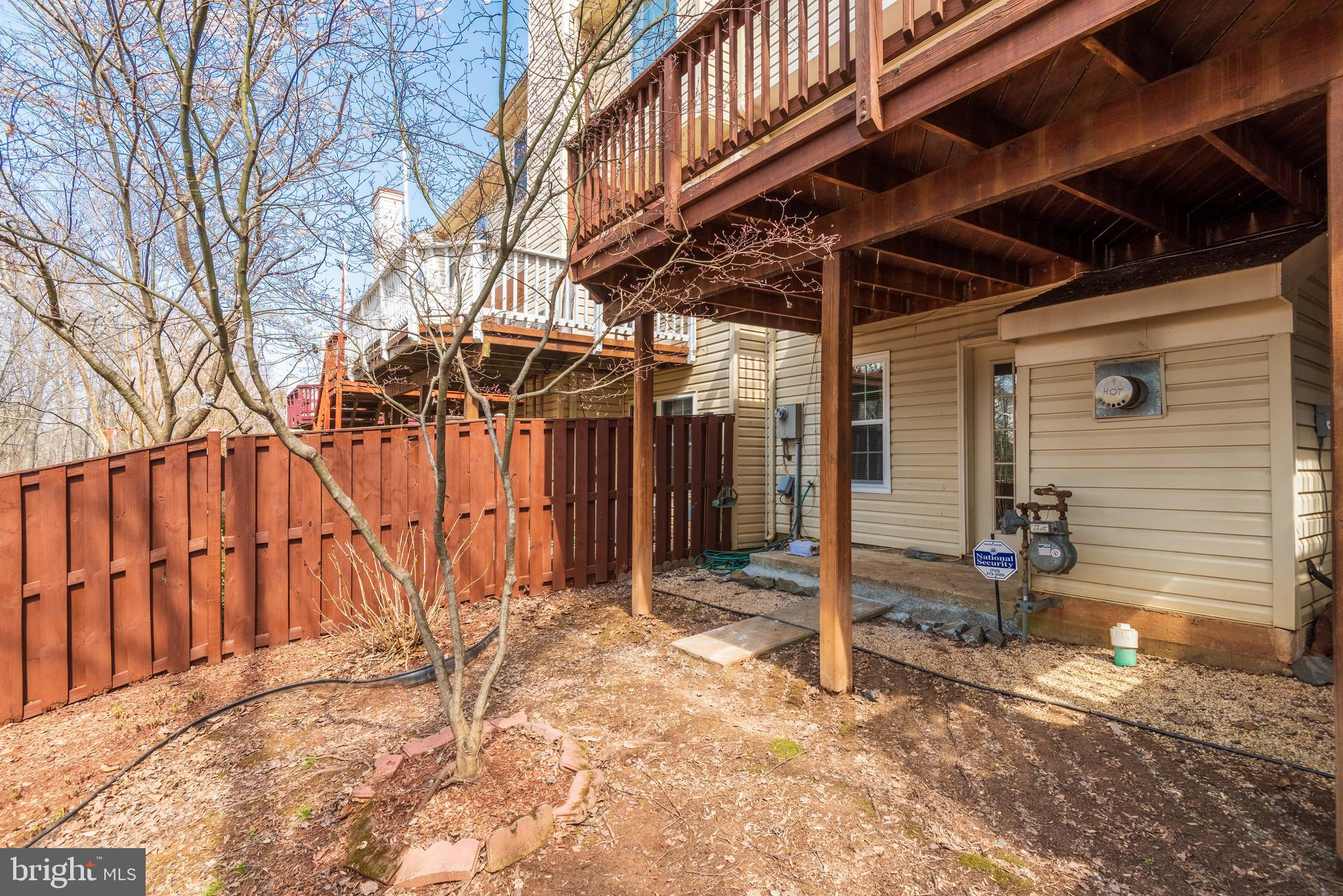 LOWES ISLAND/CASCADES - Residential Lease