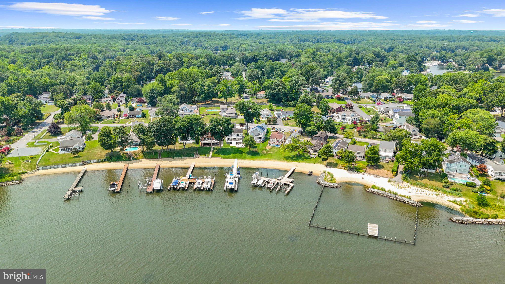 LOCH HAVEN BEACH - Residential