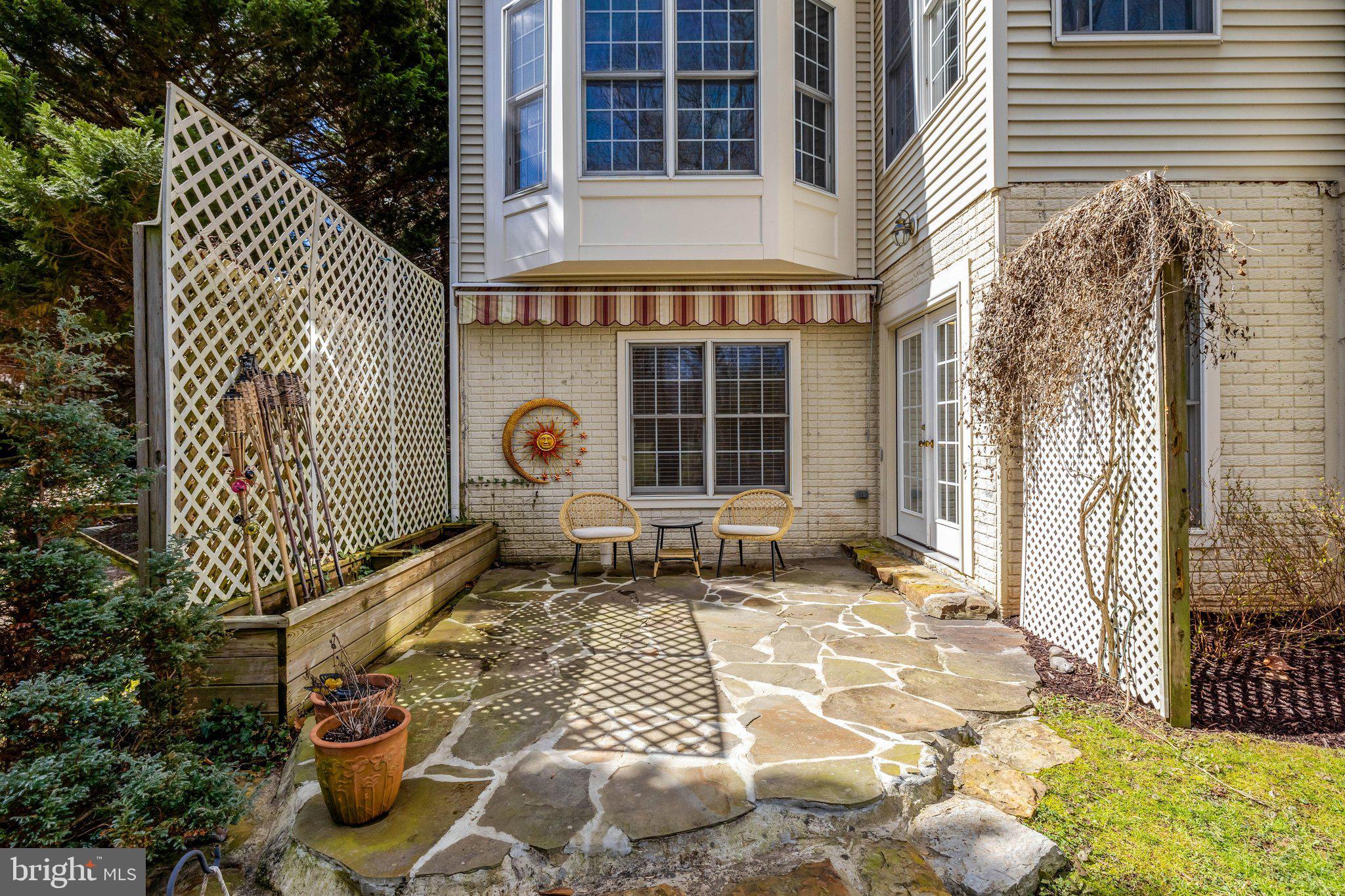 SPRING LAKE - Residential