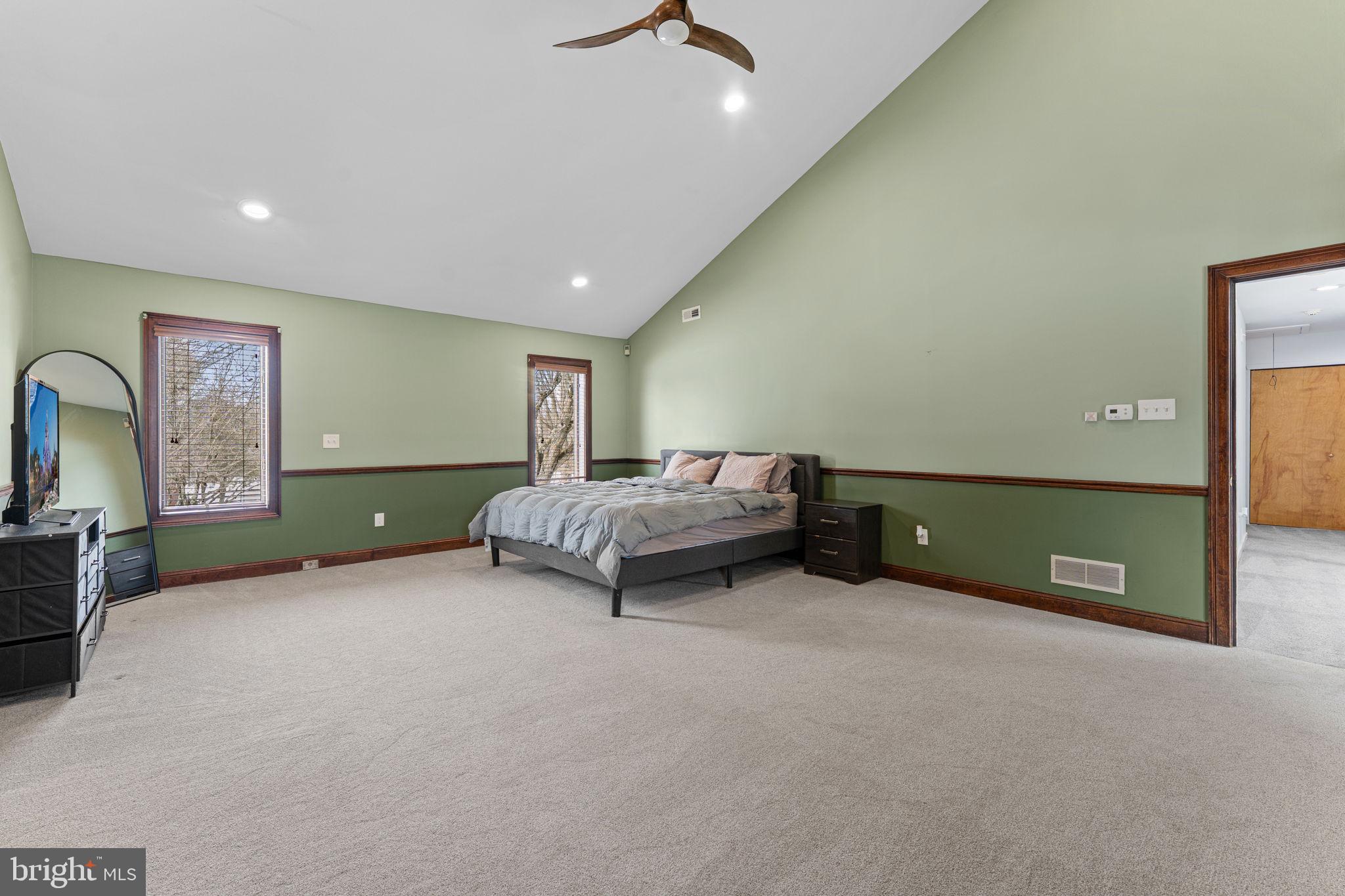 NORTHAMPTON ESTS - Residential